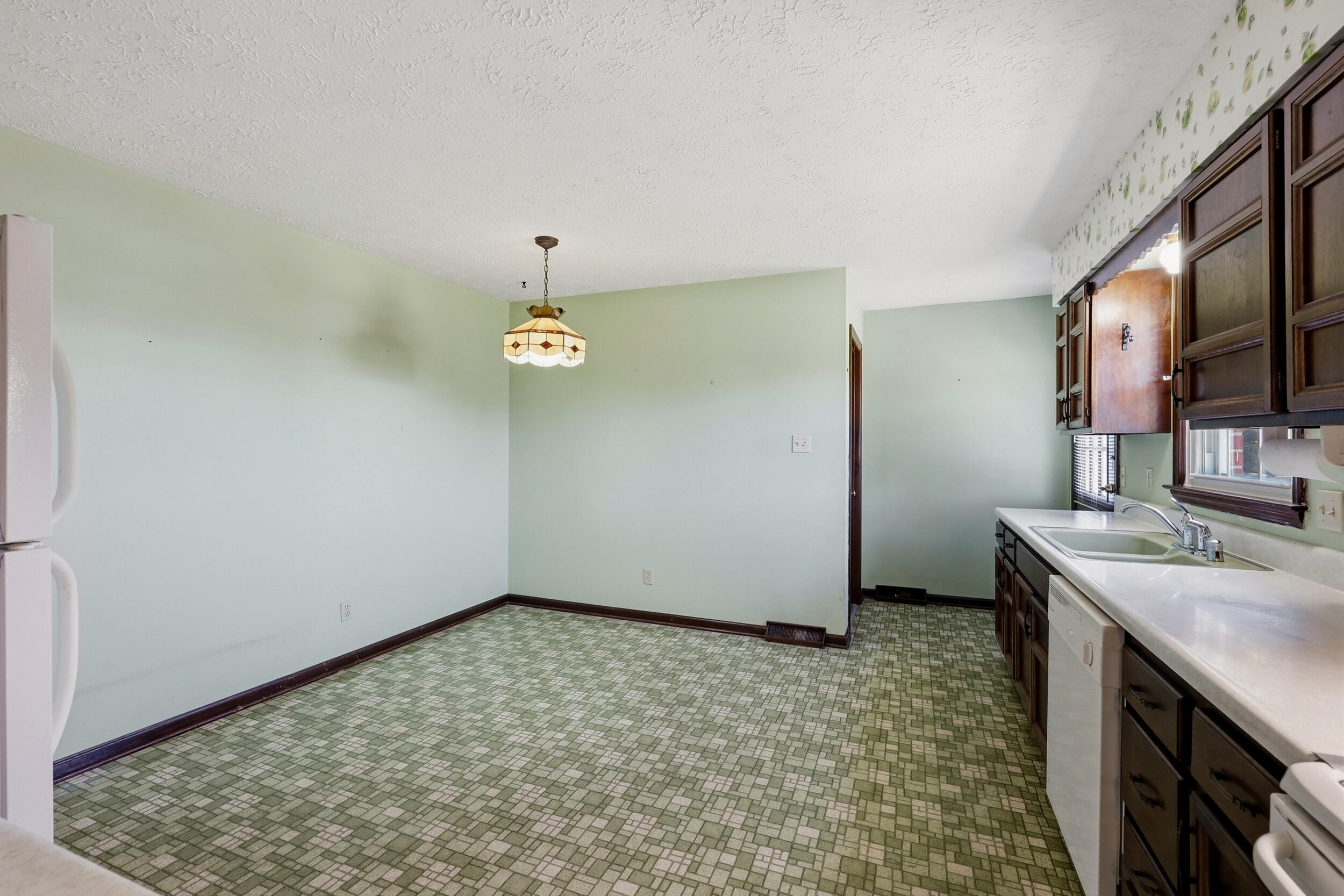 109 Dogwood Court Property Photo 16