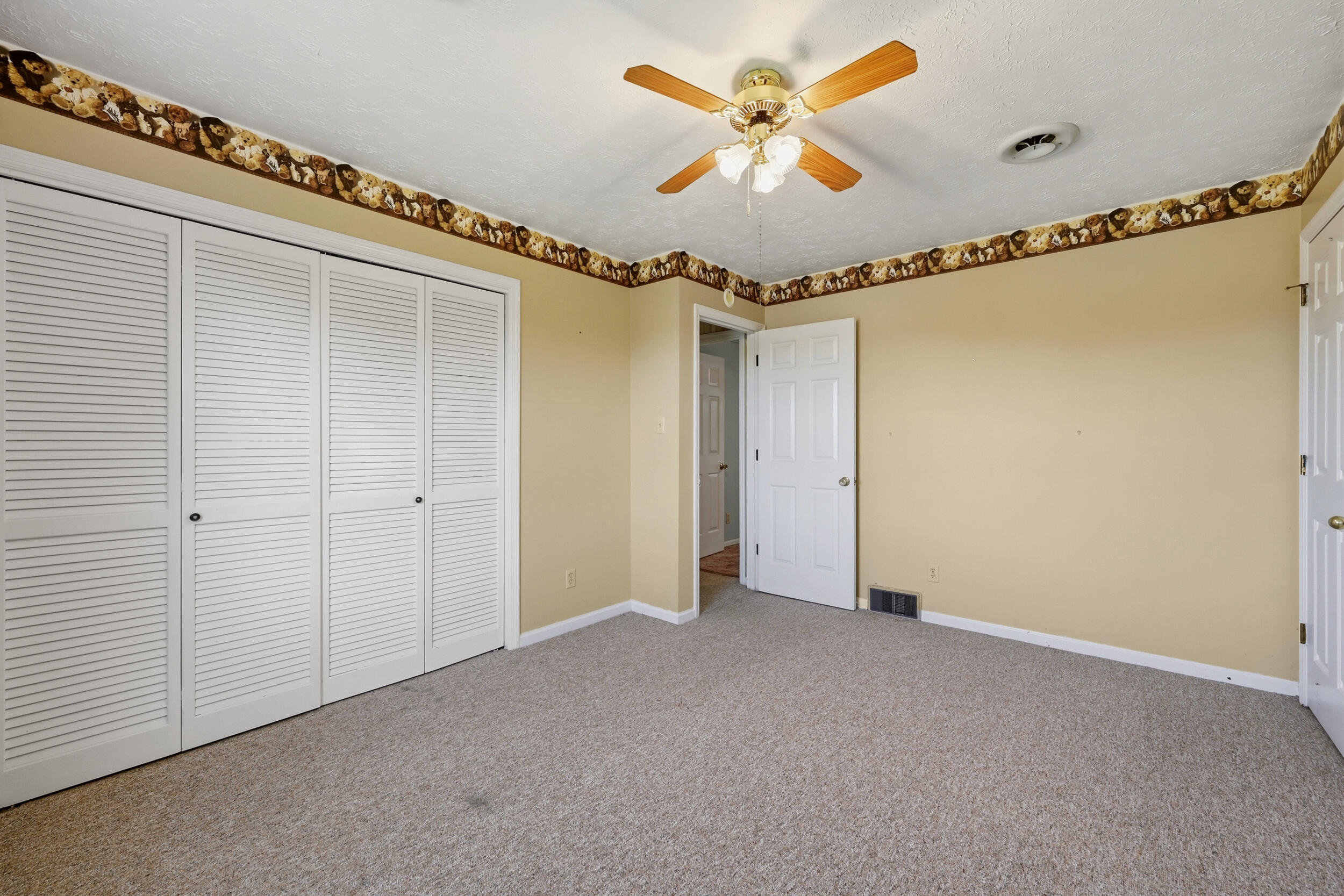 109 Dogwood Court Property Photo 27