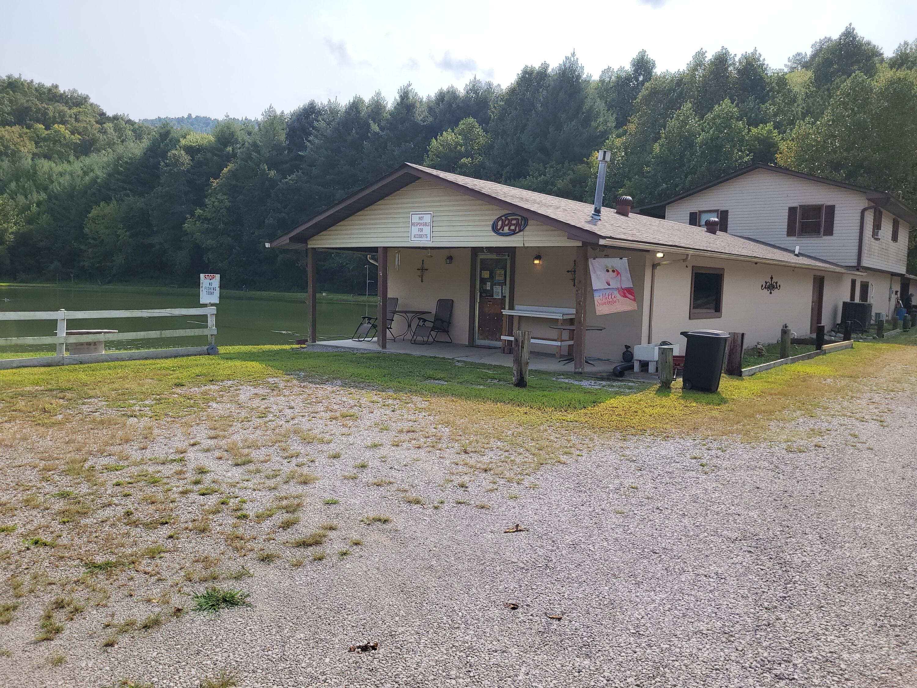 213 Ky-1232 Highway Property Photo 141