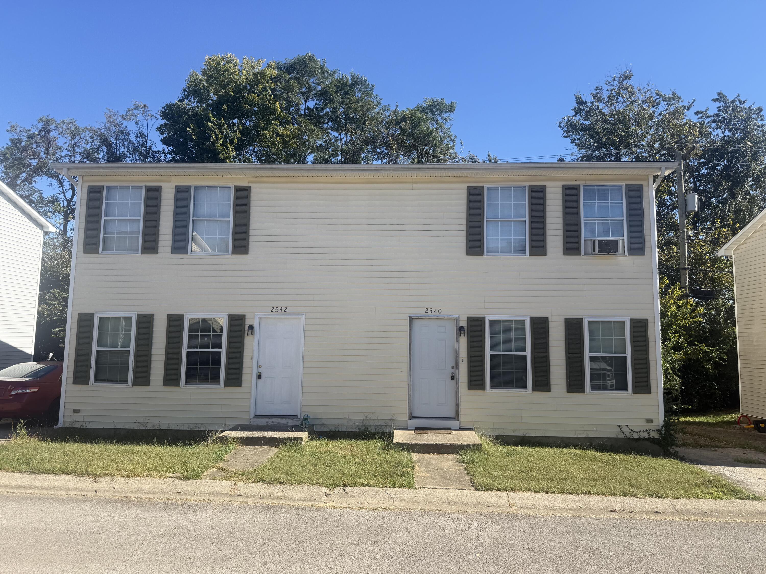 2540 Lindenhurst Loop Property Photo 1
