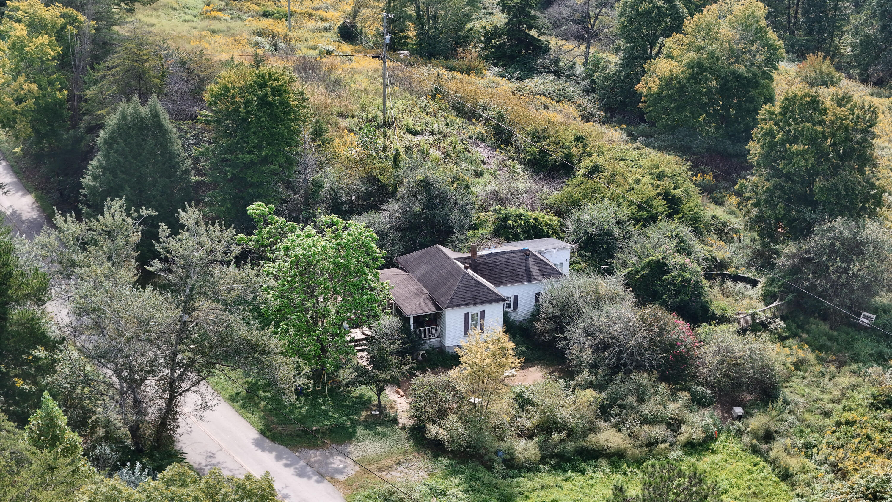 4184 Red Hill Road Property Photo 8