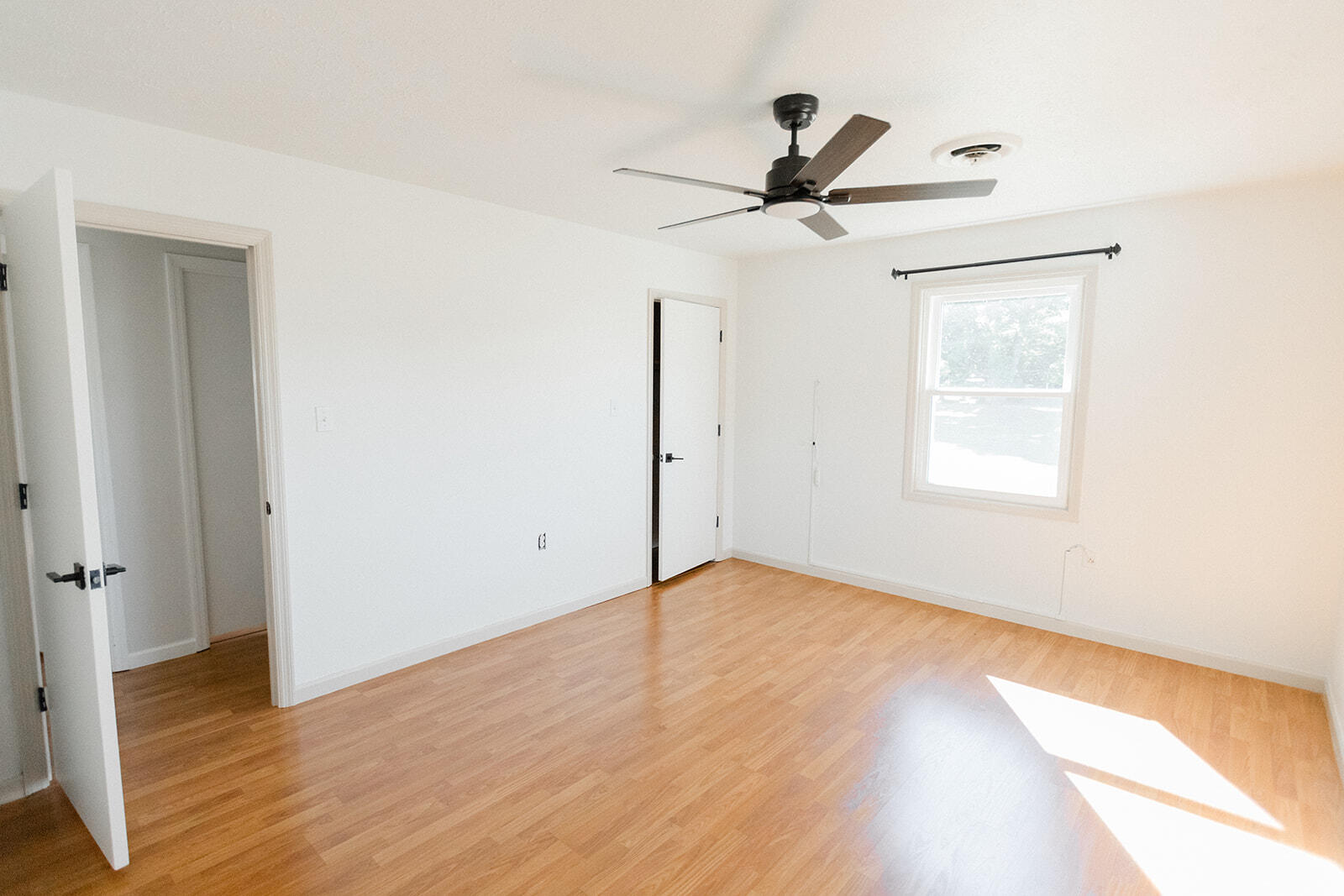 403 Auburn Avenue Property Photo 24