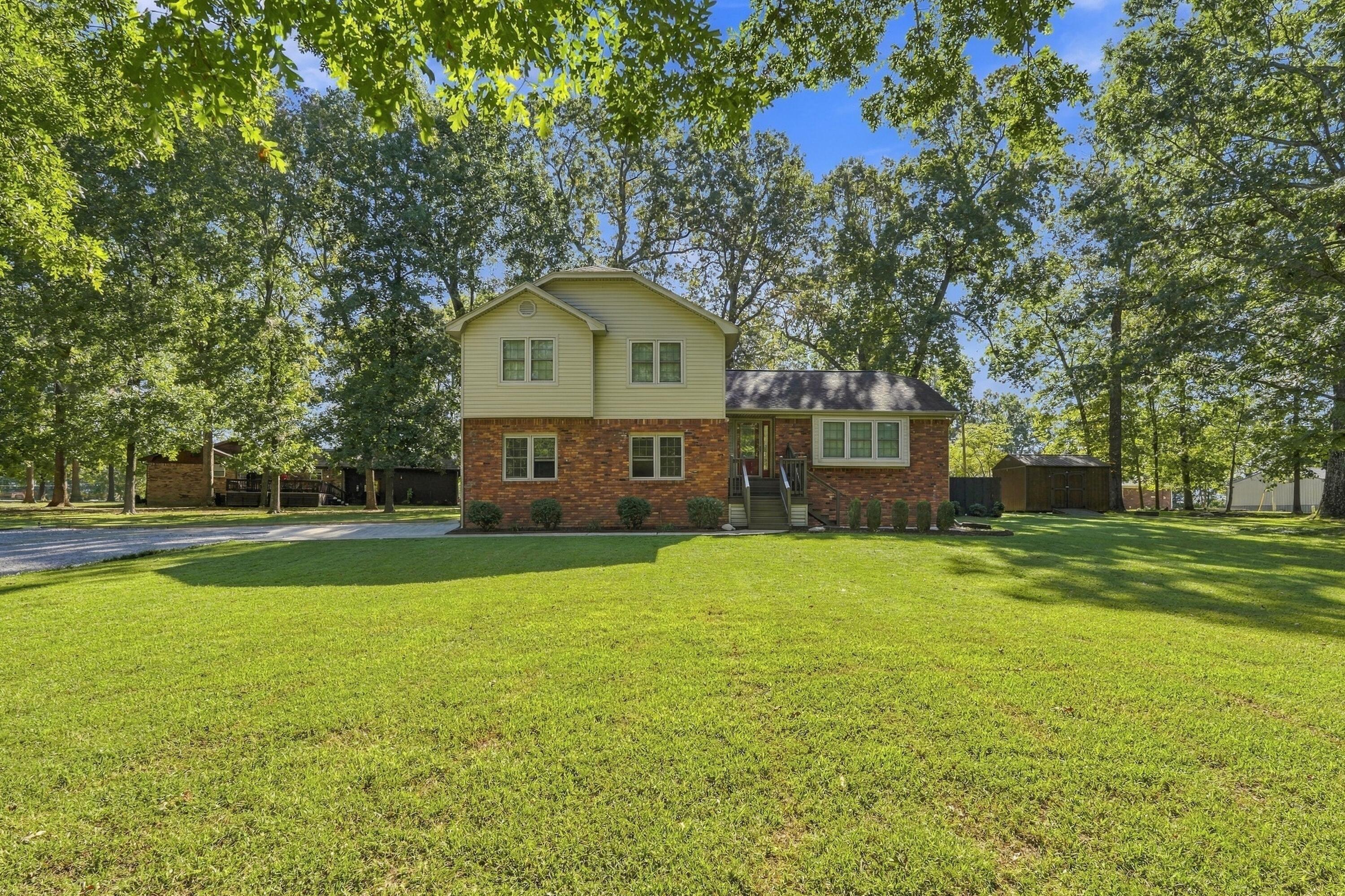 420 Oakland Circle Property Photo 4
