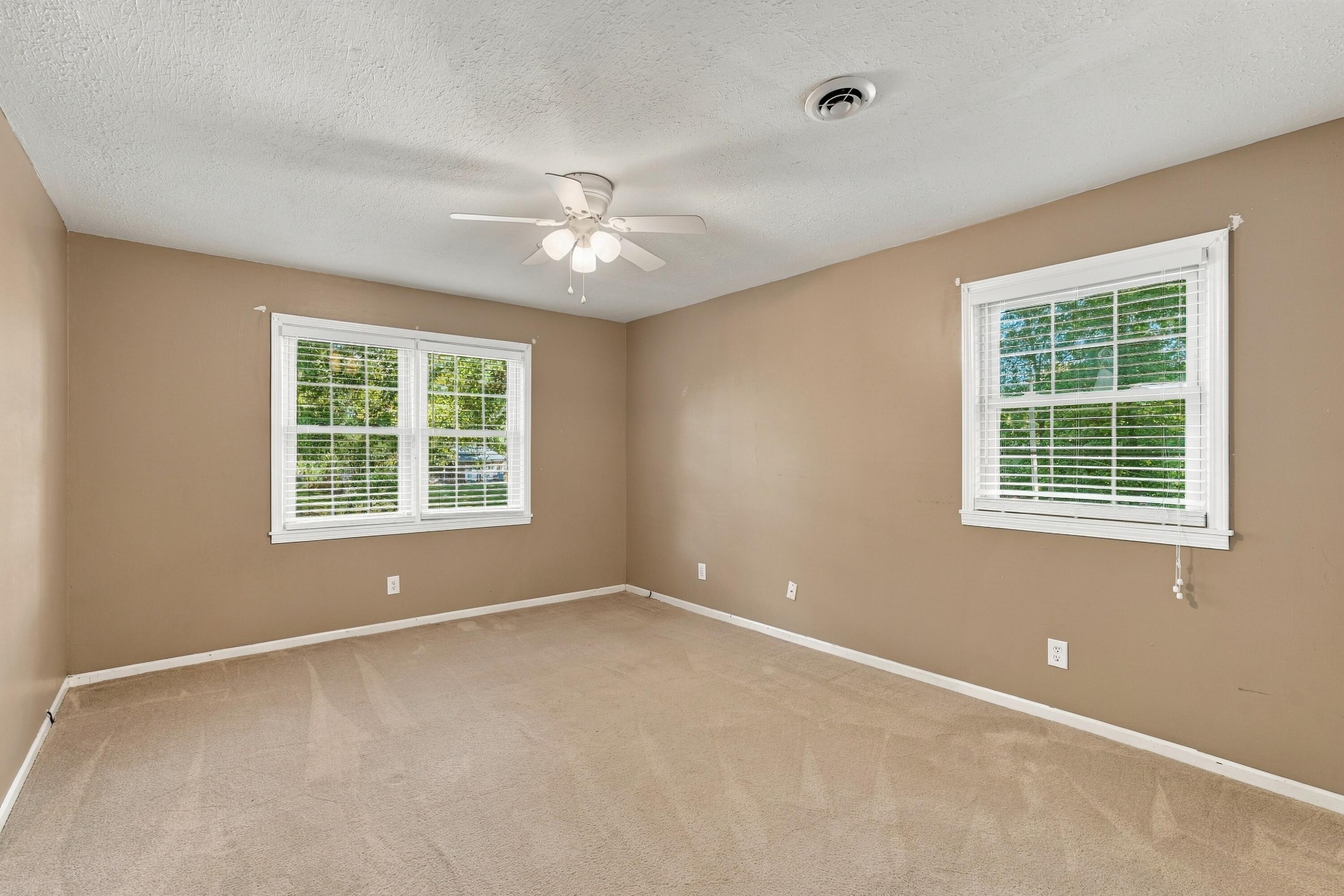 420 Oakland Circle Property Photo 46