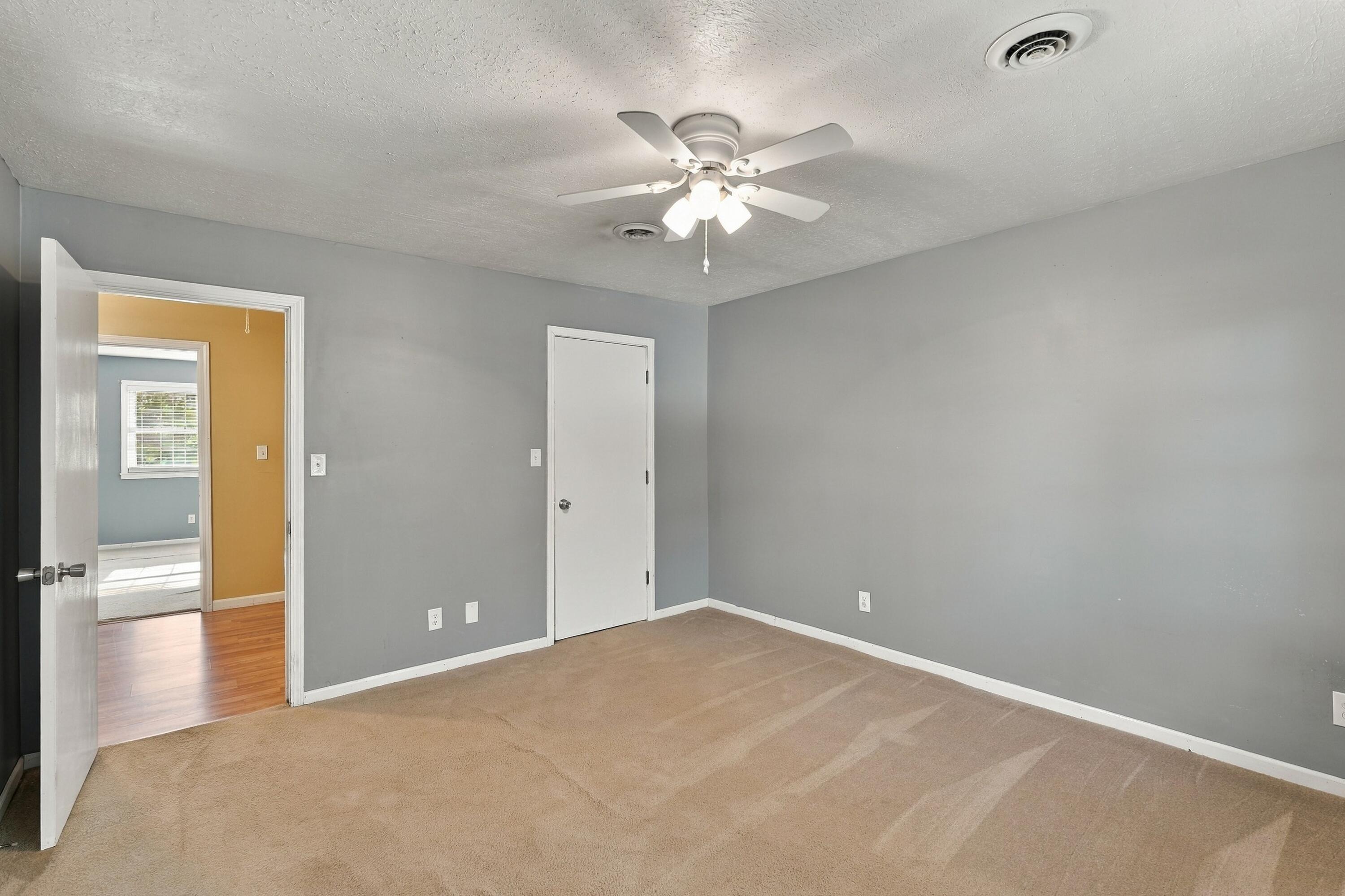 420 Oakland Circle Property Photo 51
