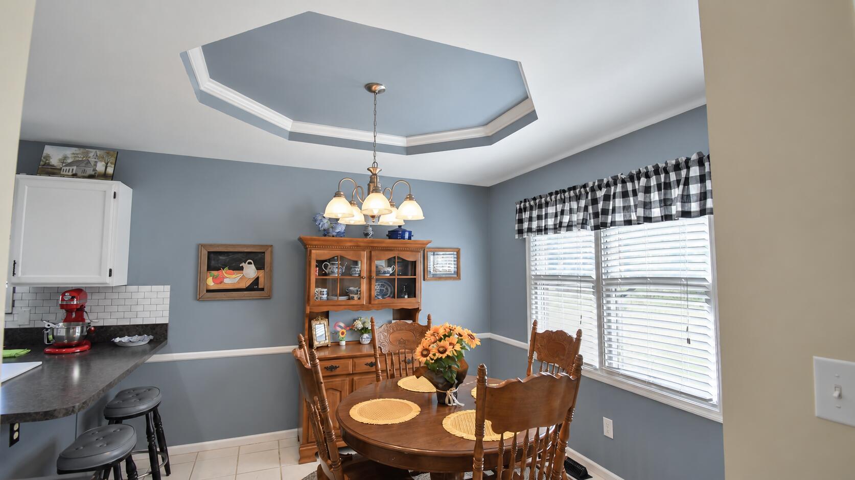 1048 Twelve Oaks Drive Property Photo 19