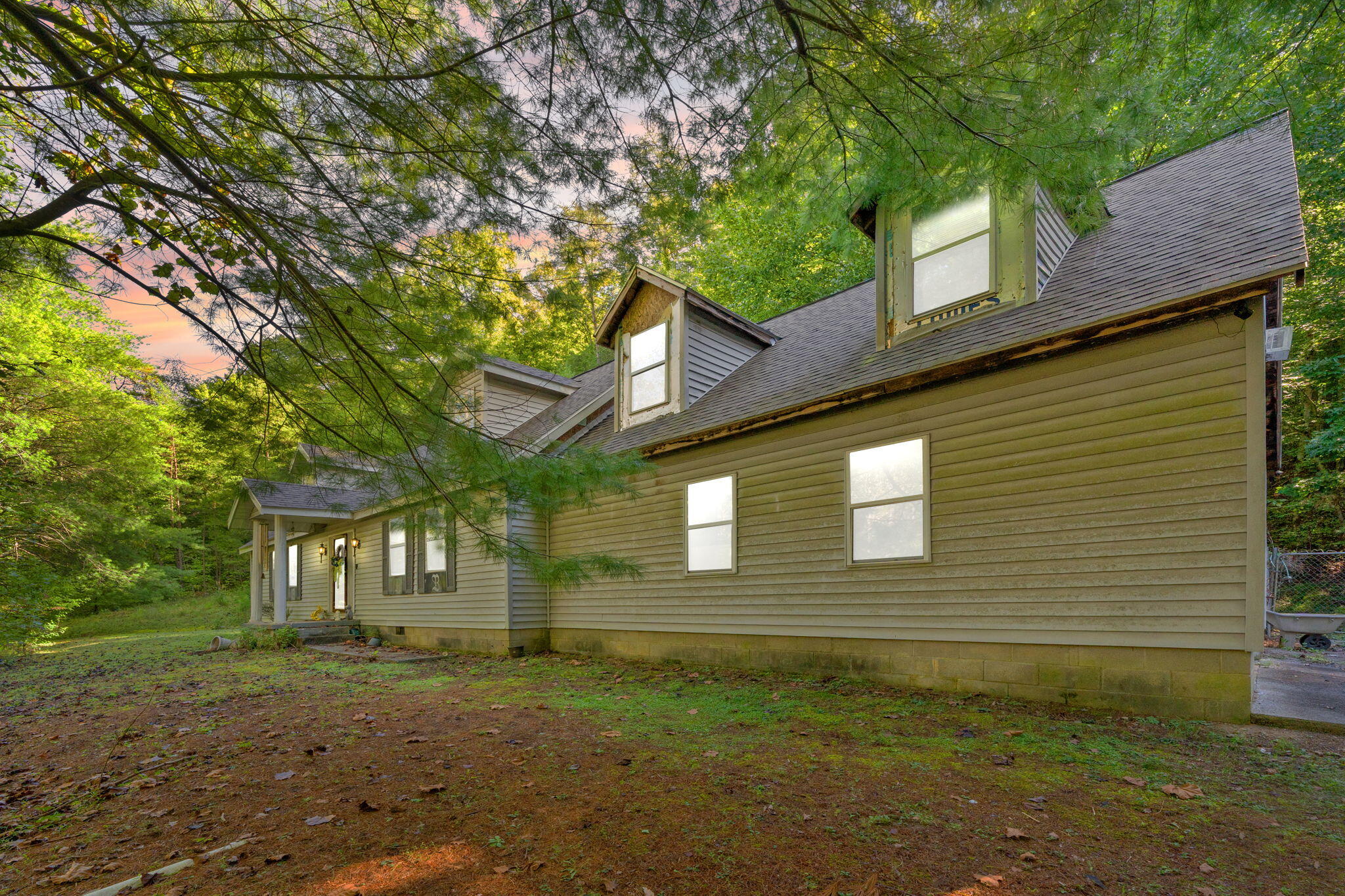 97 Burchett Lane Property Photo 2
