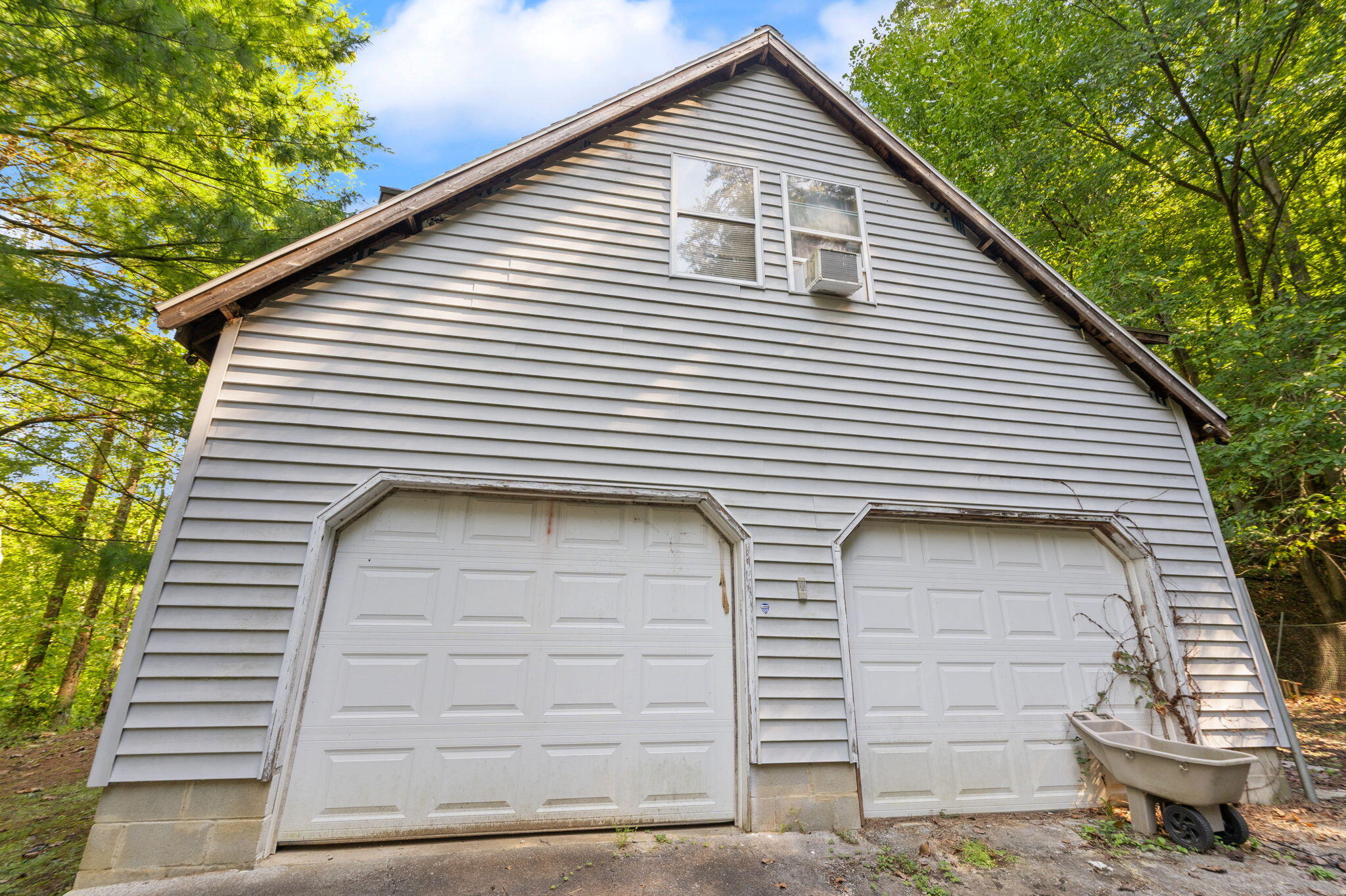 97 Burchett Lane Property Photo 49