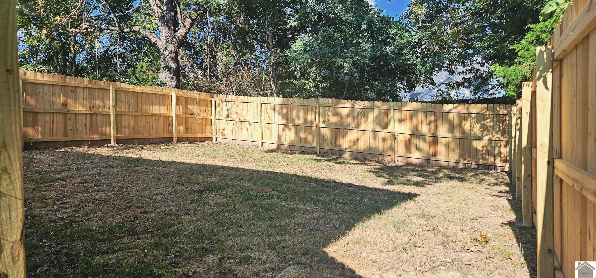 1801 Ridgewood Drive Property Photo 6