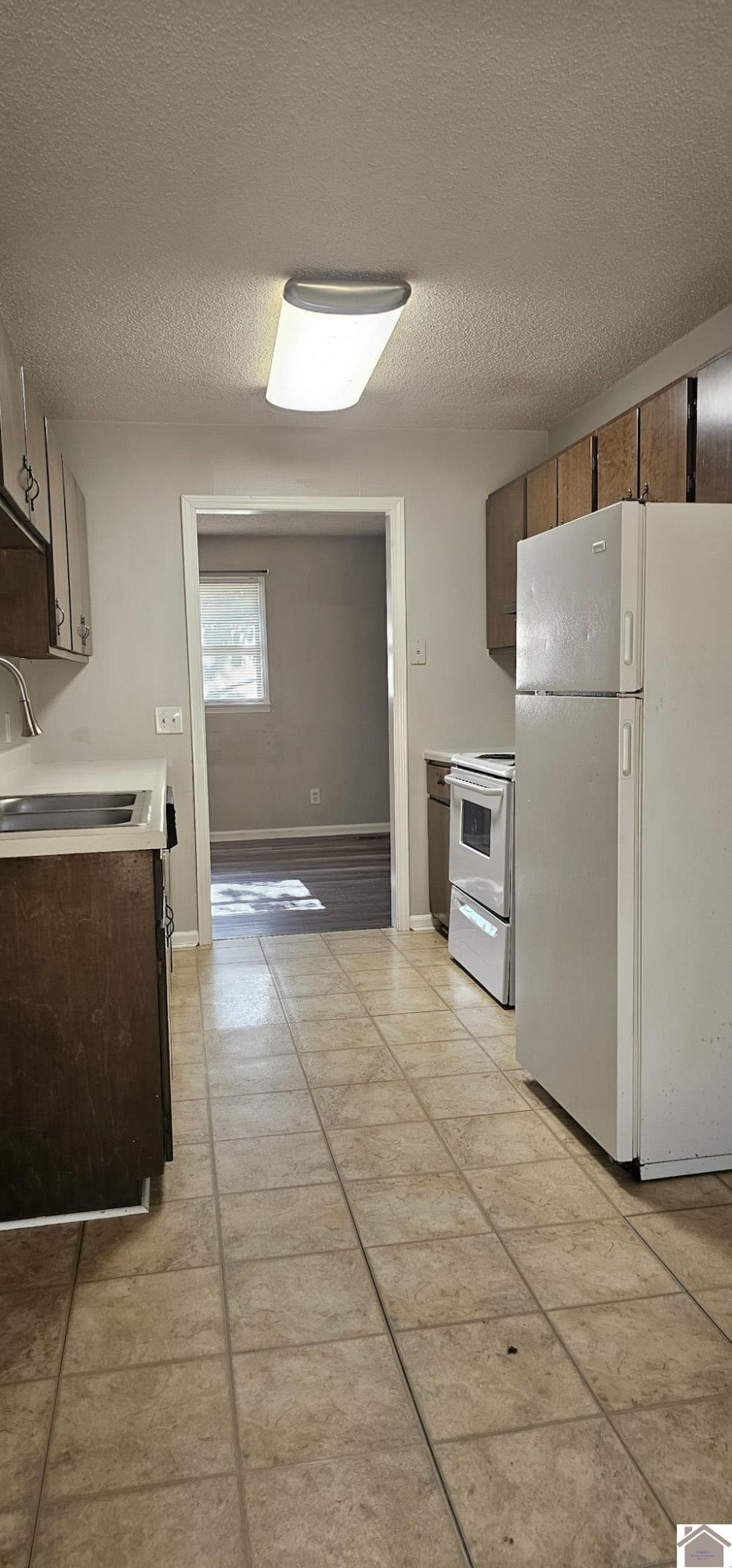 1801 Ridgewood Drive Property Photo 20