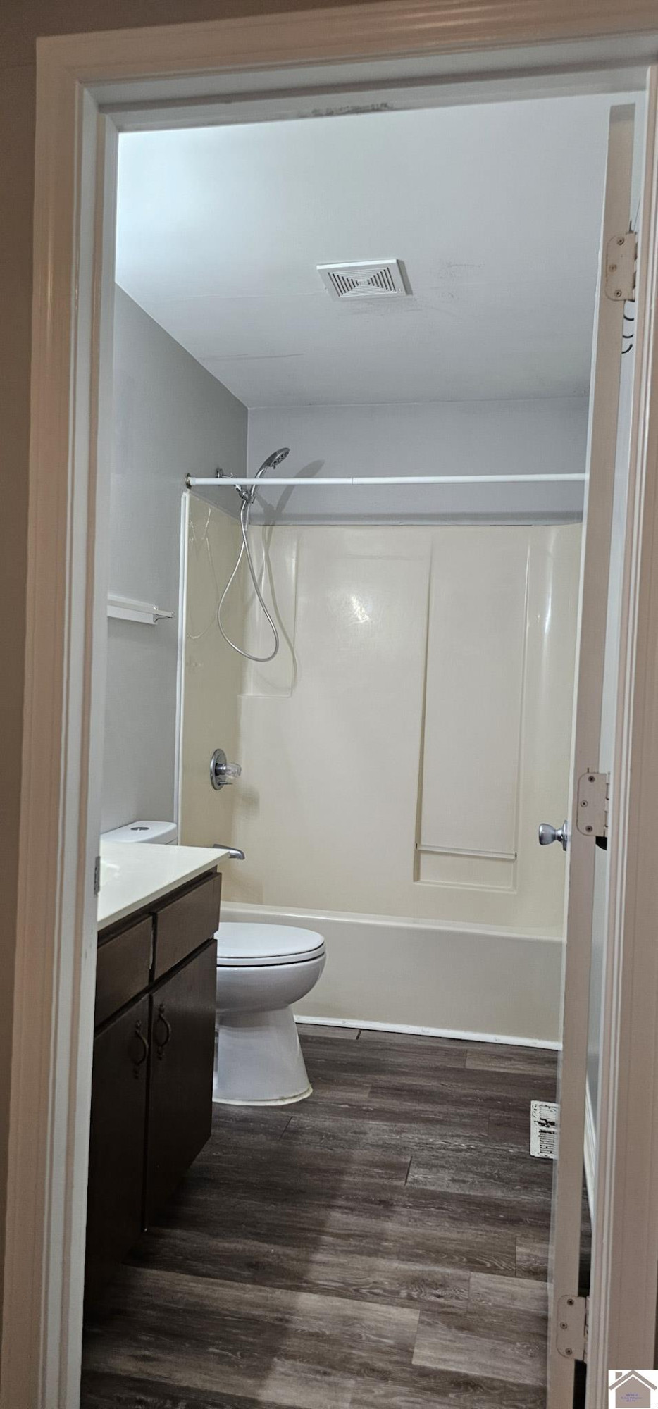 1801 Ridgewood Drive Property Photo 40