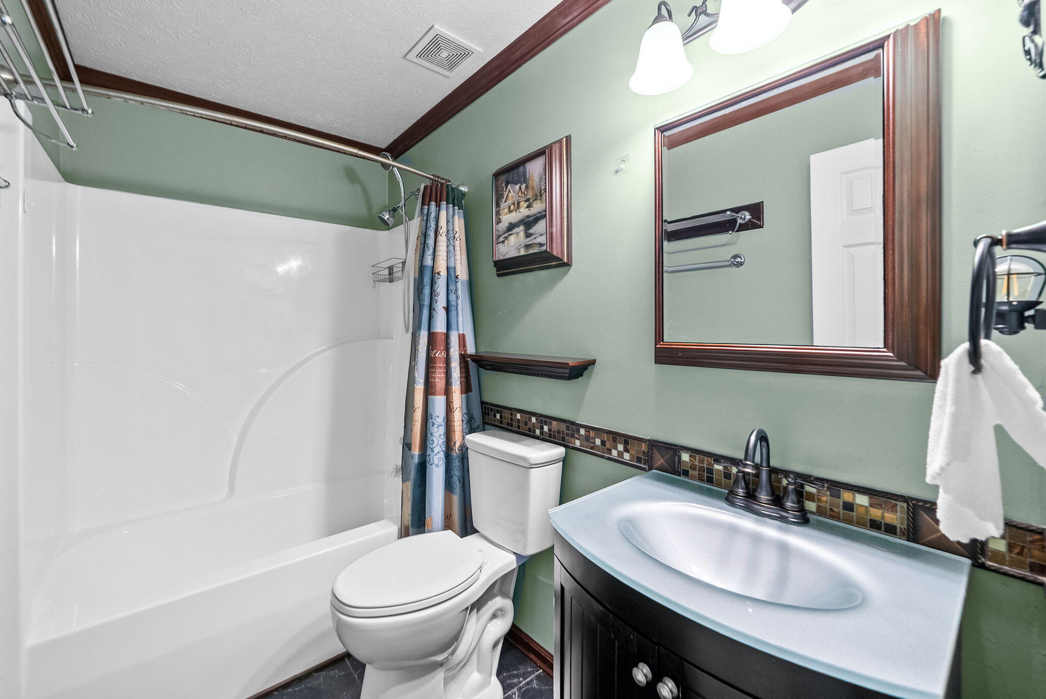 1810 Valley View Drive Property Photo 27