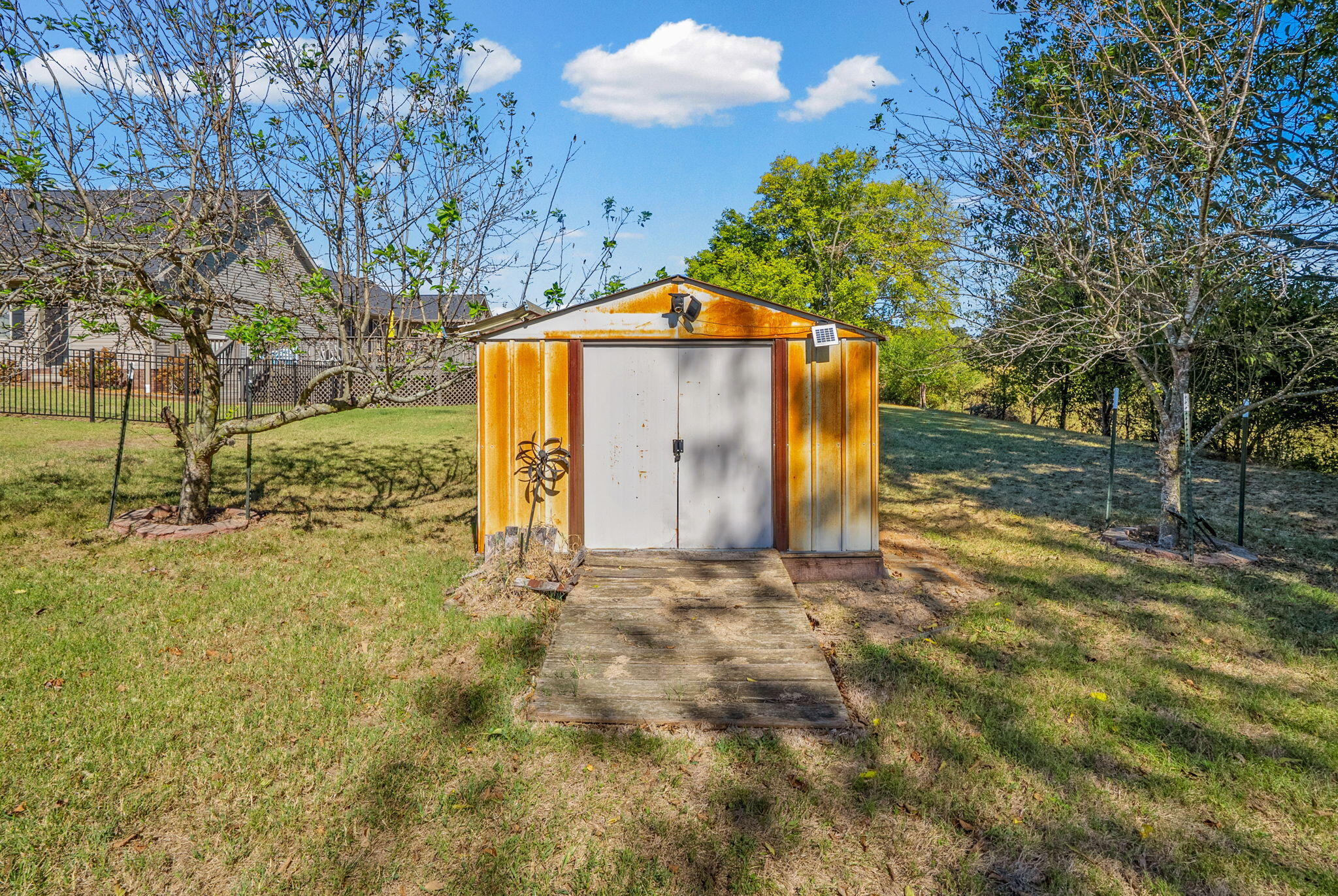 1810 Valley View Drive Property Photo 34