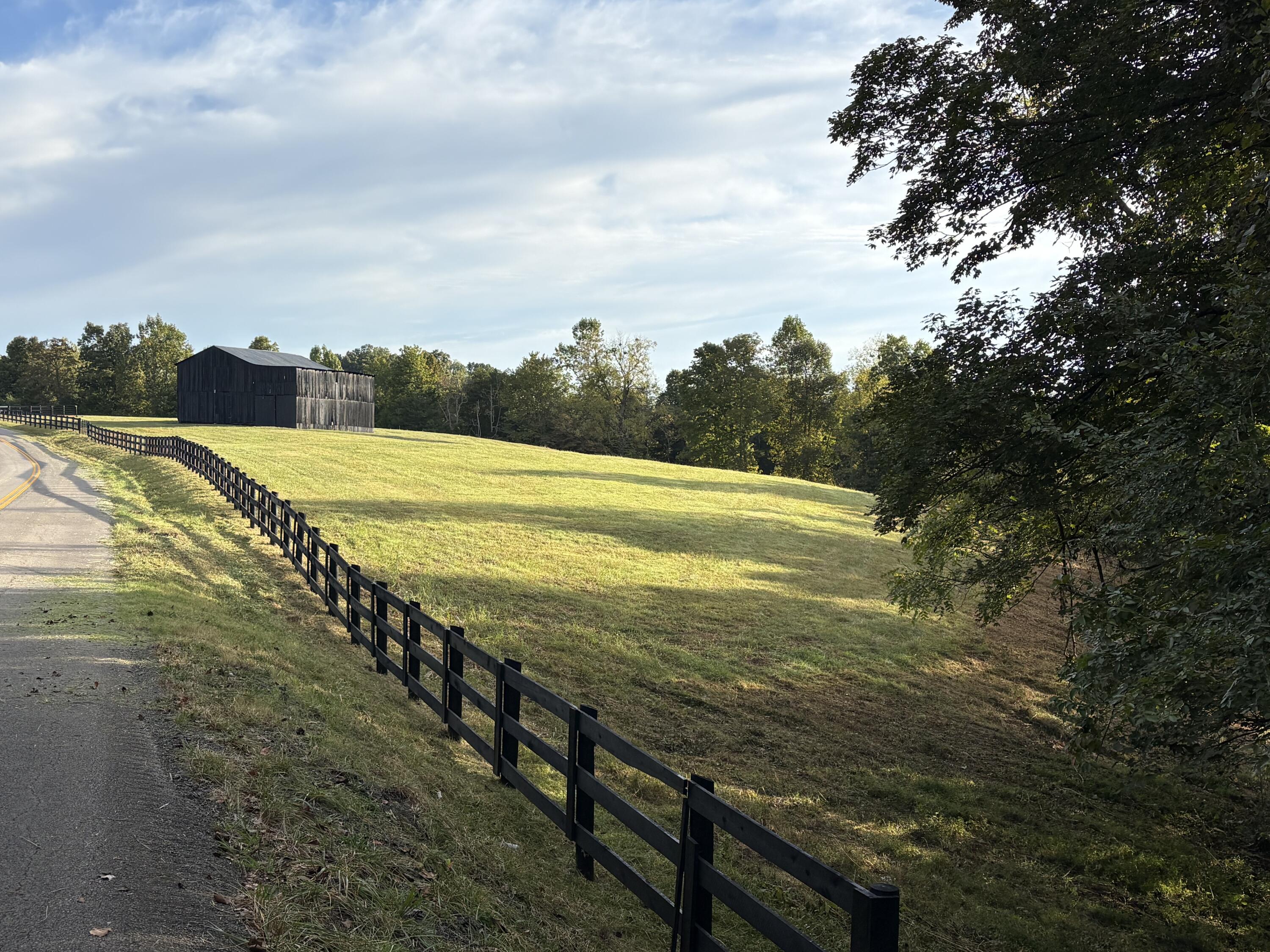 648 S Highway 379 Property Photo 11