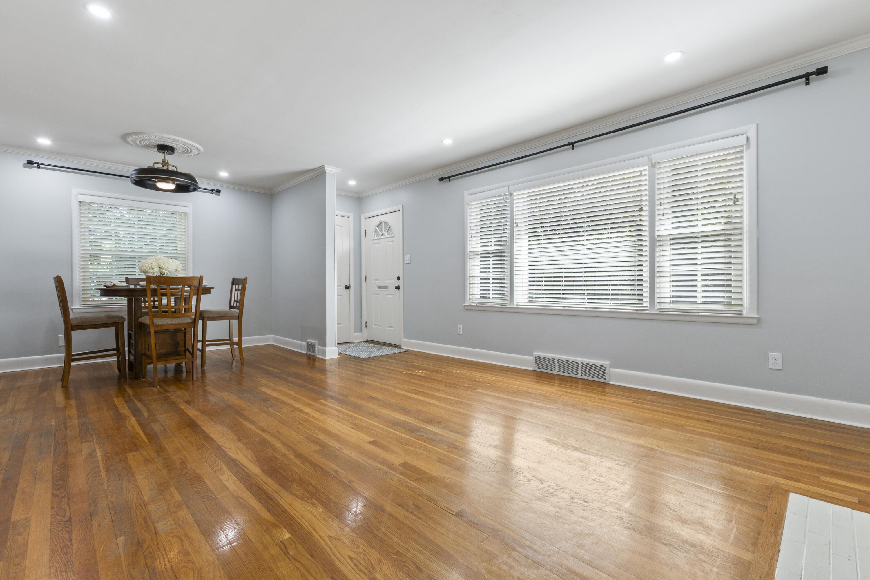 2091 Spring Grove Avenue Property Photo 11