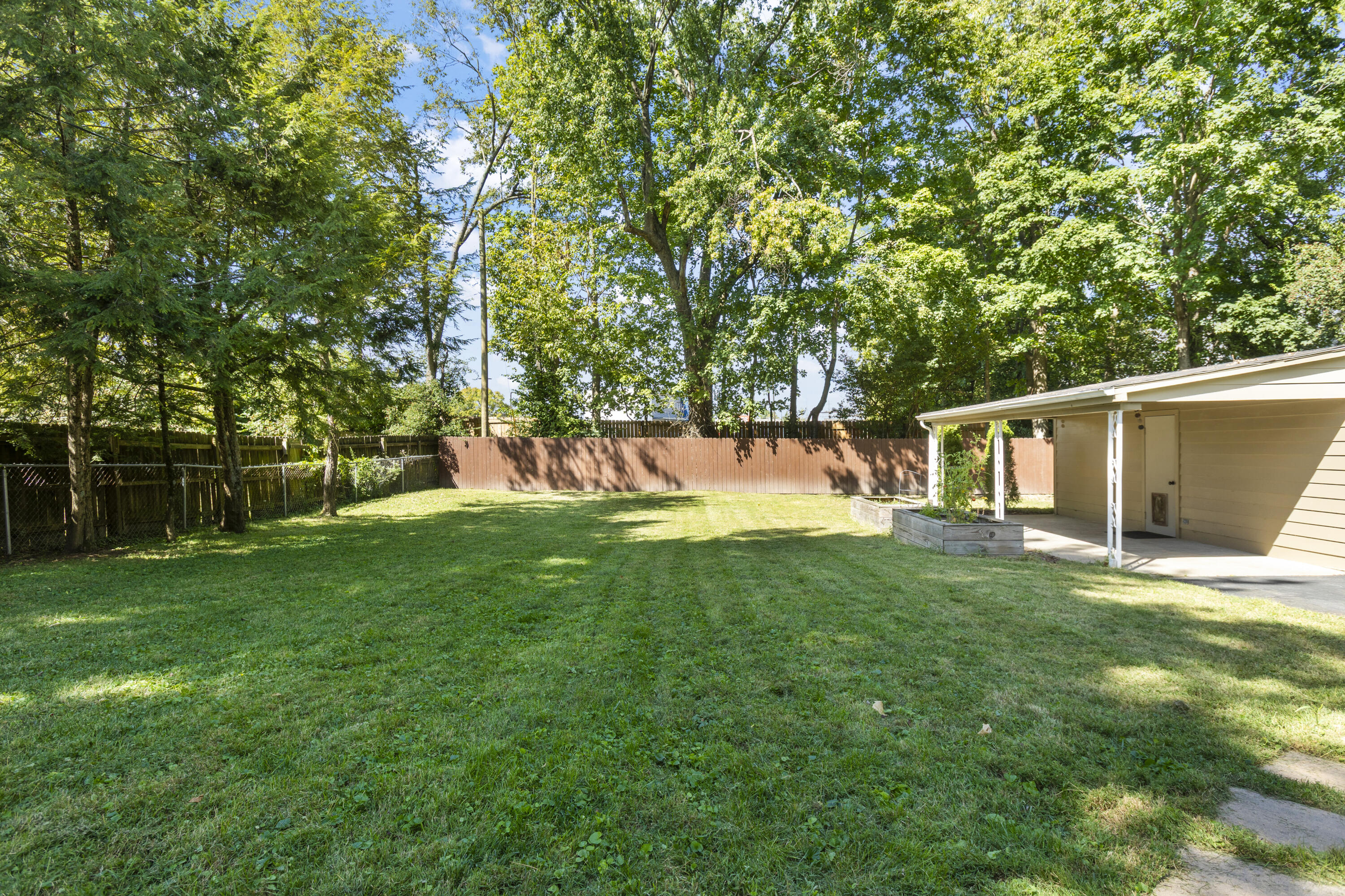 2091 Spring Grove Avenue Property Photo 30