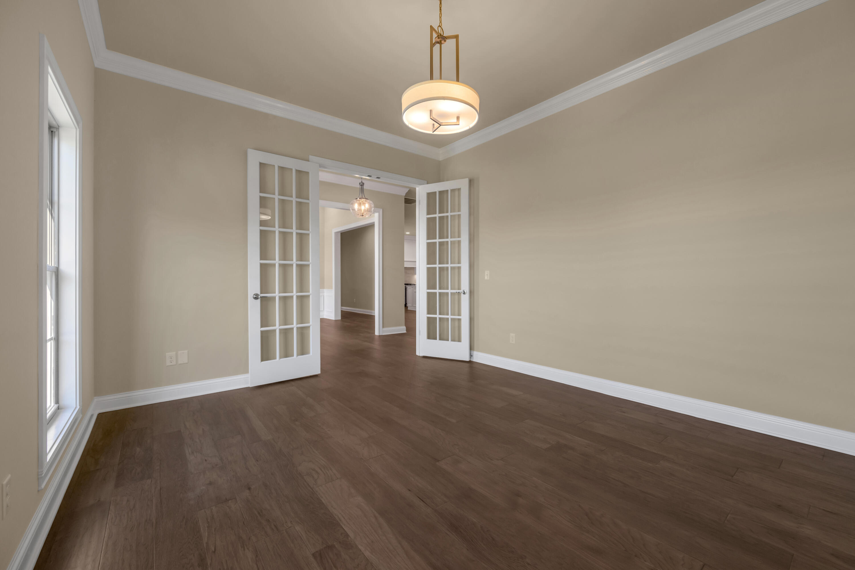 301 Weston Park Property Photo 9
