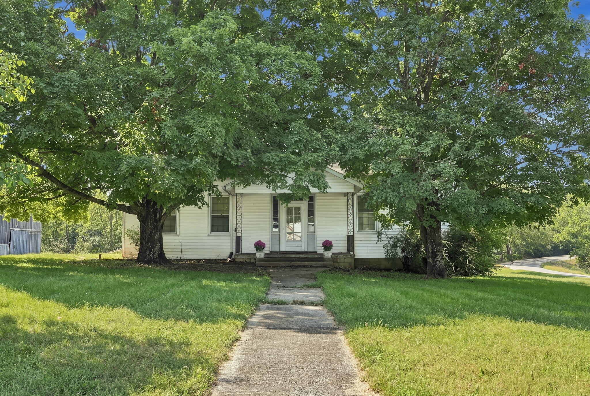 3859 Millersburg Ruddles Mill Road Property Photo 3