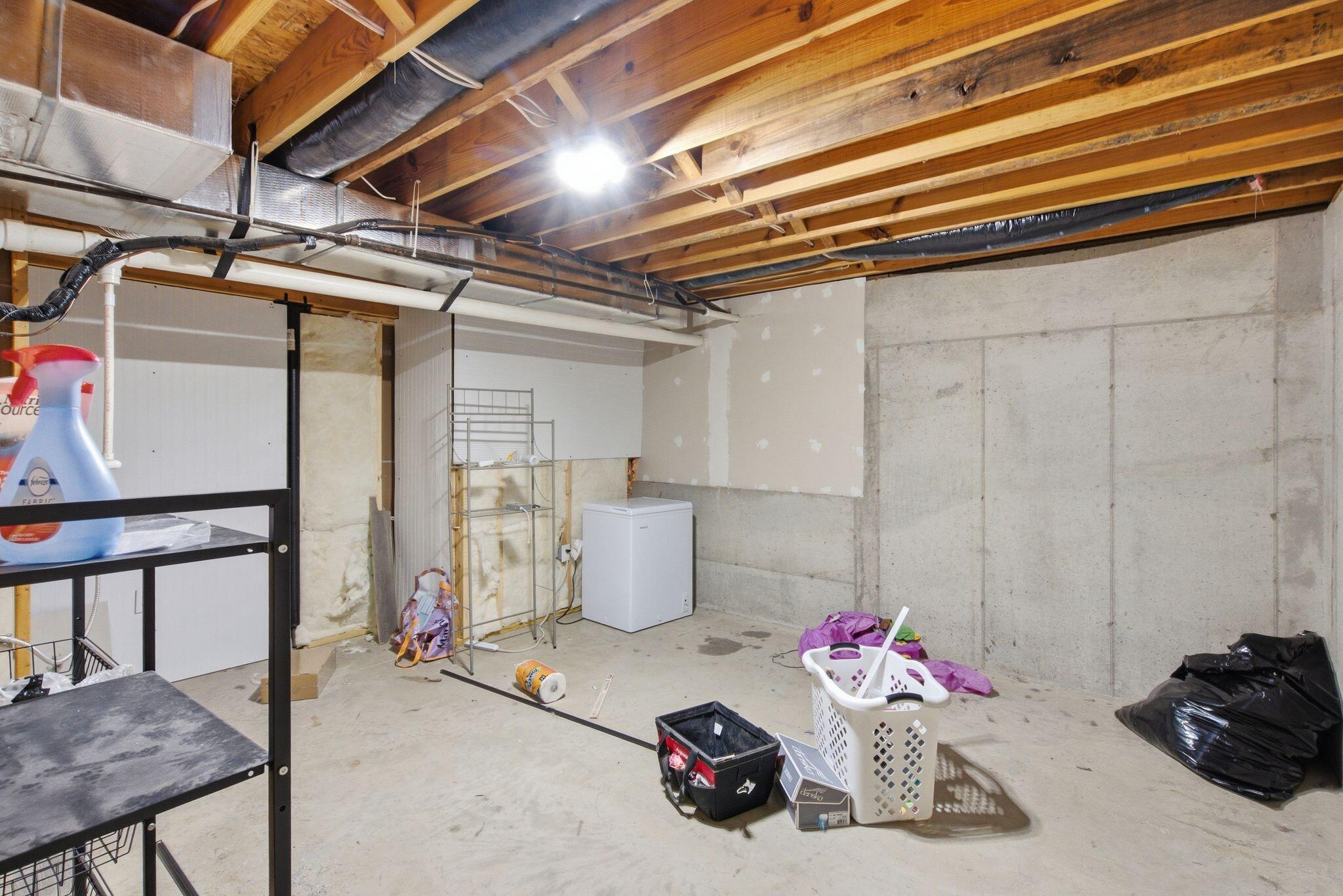 143 S Bold Forbes Boulevard Property Photo 29
