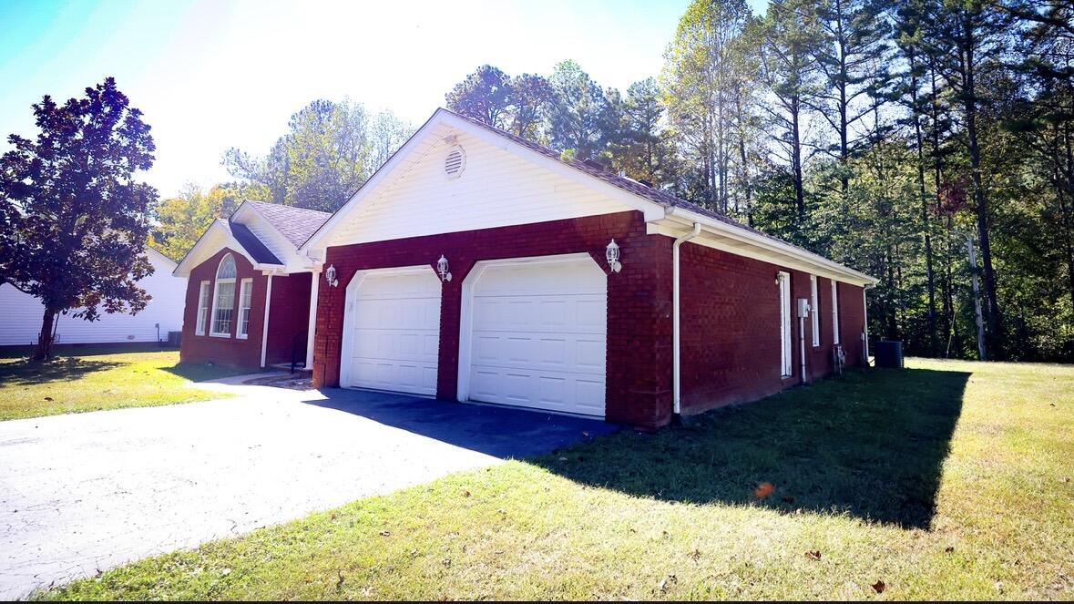 429 Colony Road Property Photo 8