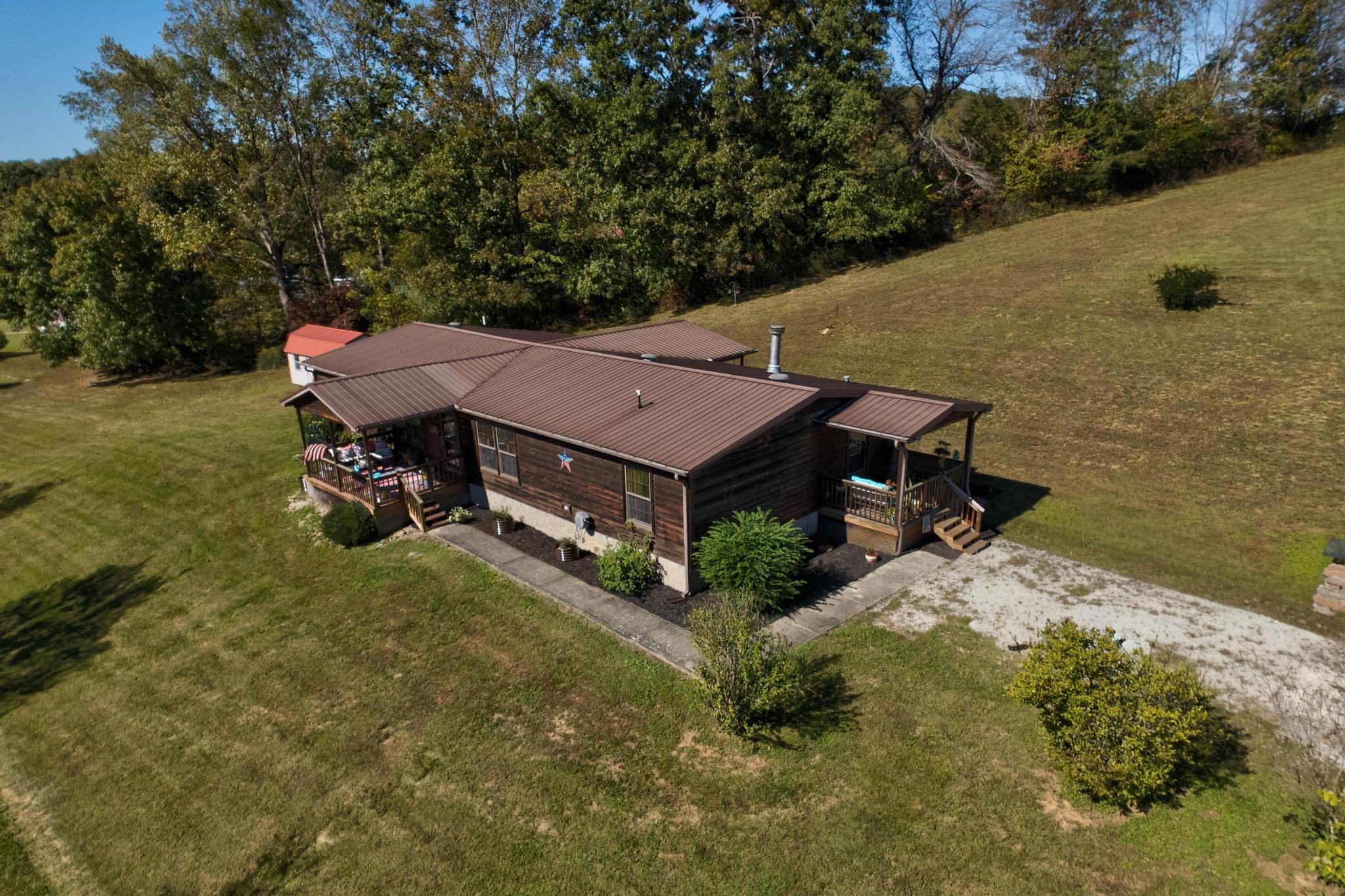 6335 Highway 772 Property Photo 8
