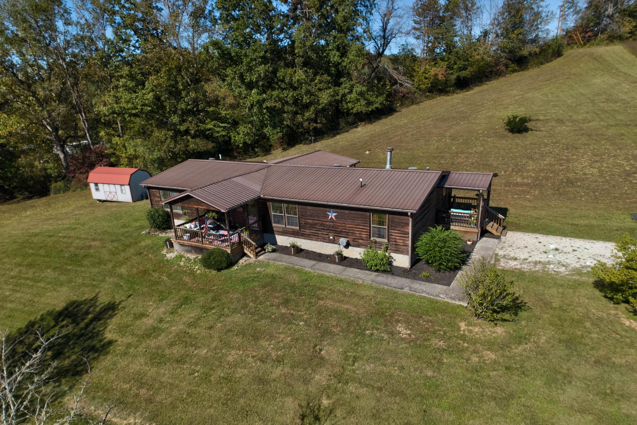 6335 Highway 772 Property Photo 9