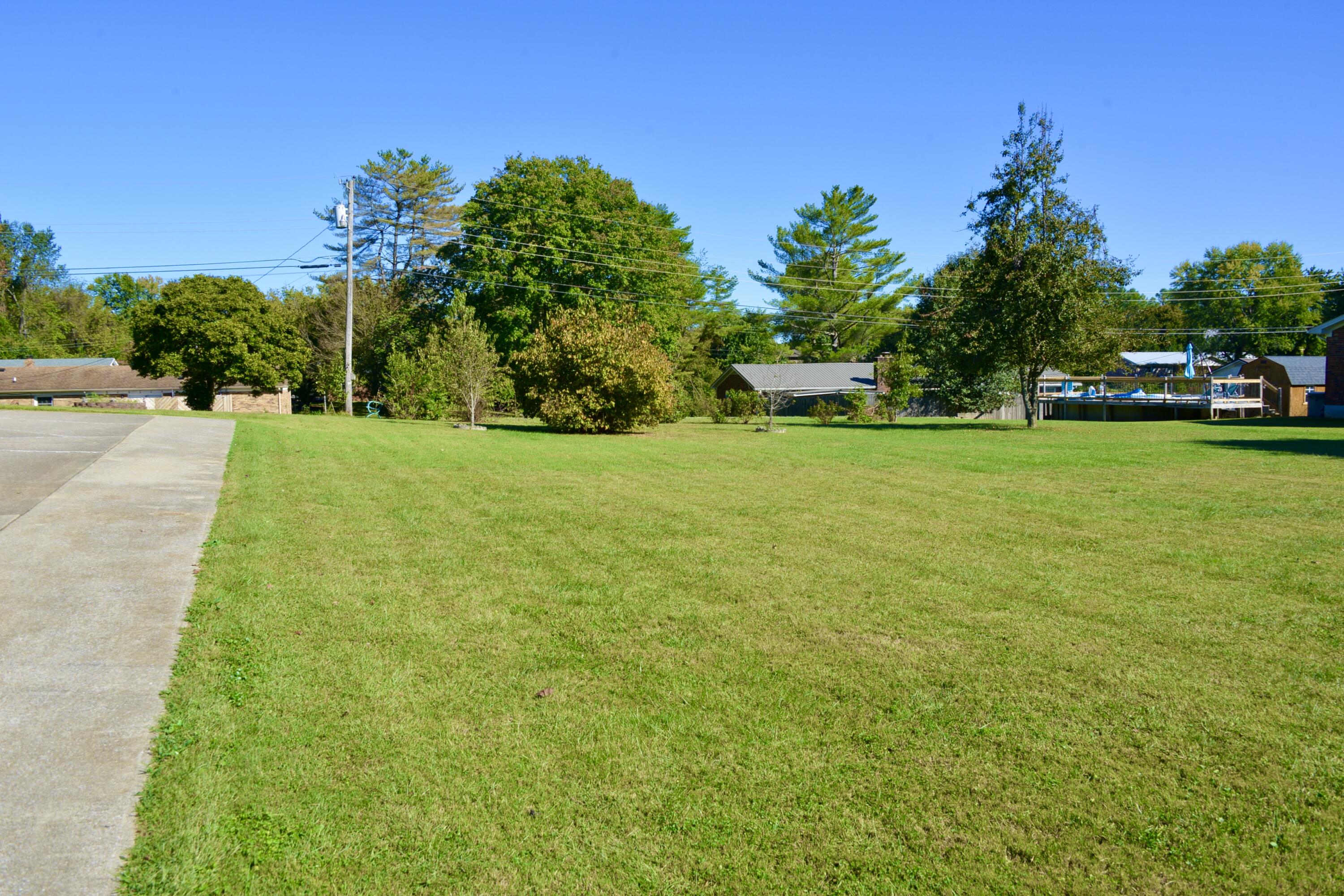 208 Cherokee Trail Property Photo 5