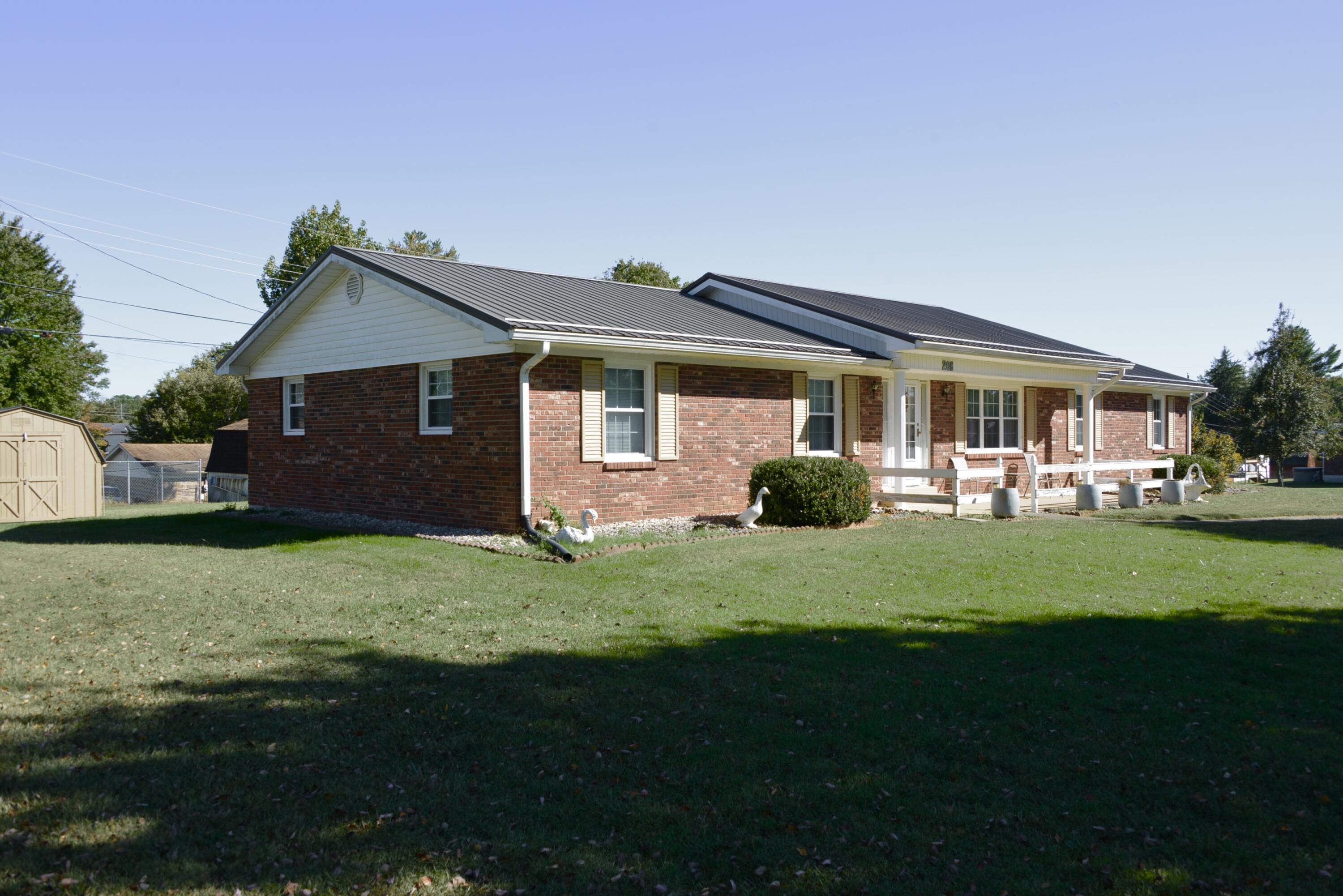 208 Cherokee Trail Property Photo 8