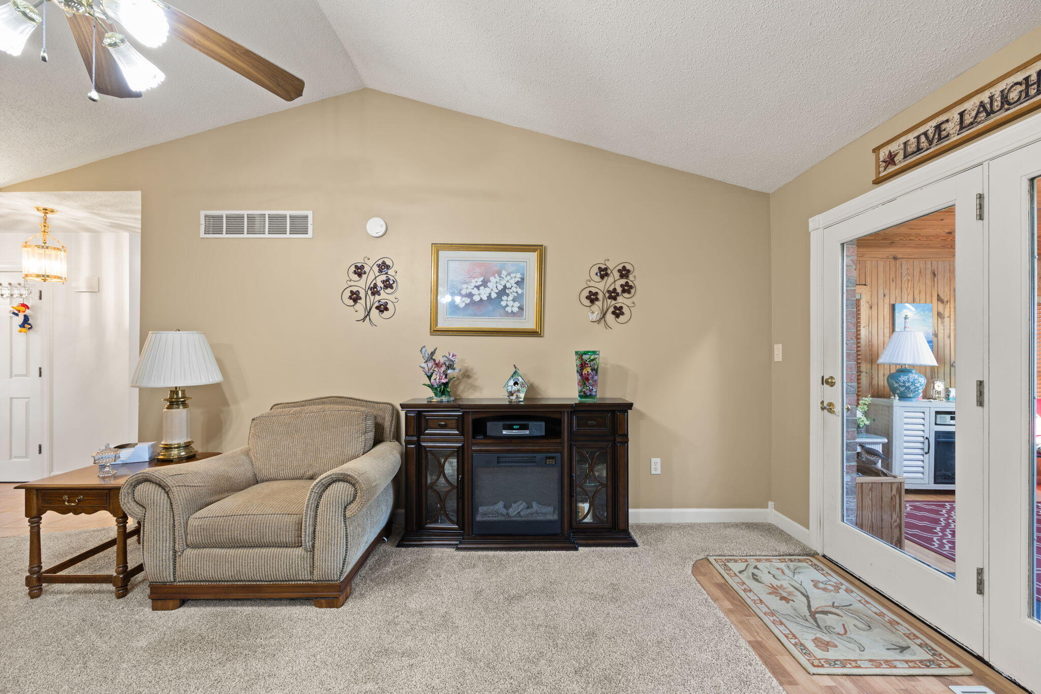 212 Shadow Hill Drive Property Photo 20