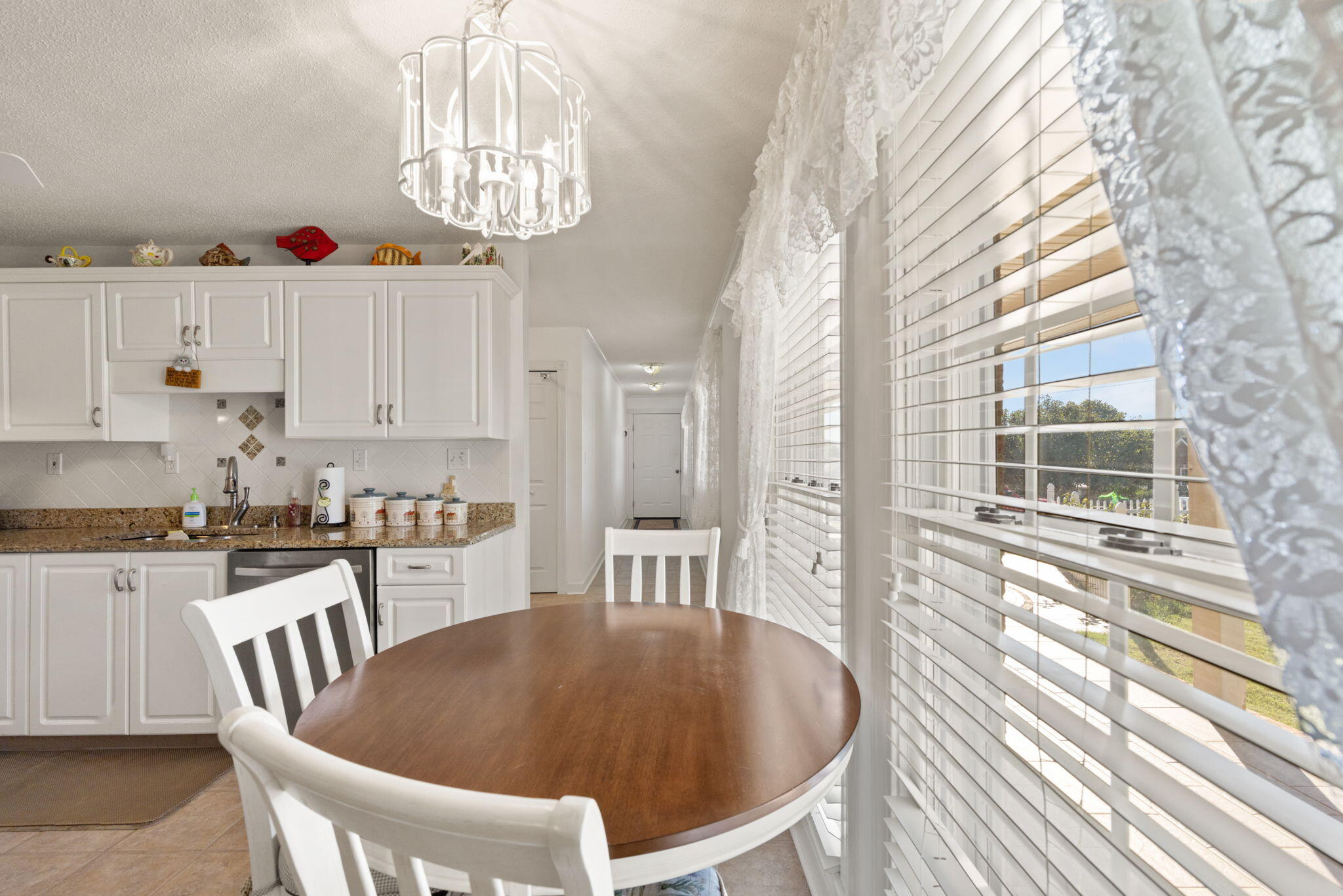 212 Shadow Hill Drive Property Photo 29