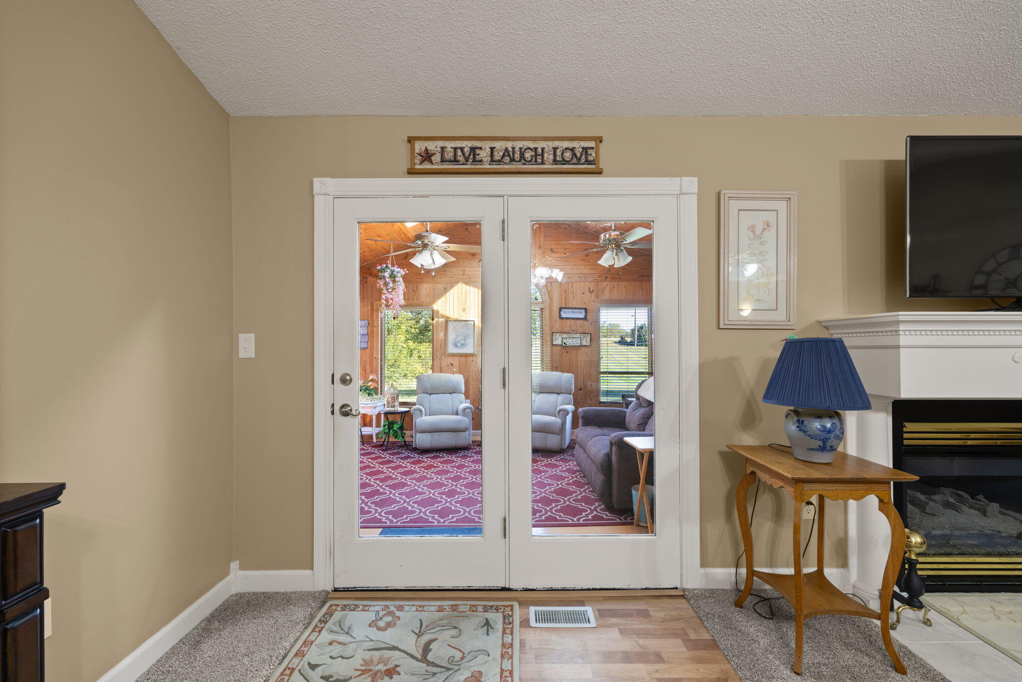 212 Shadow Hill Drive Property Photo 36