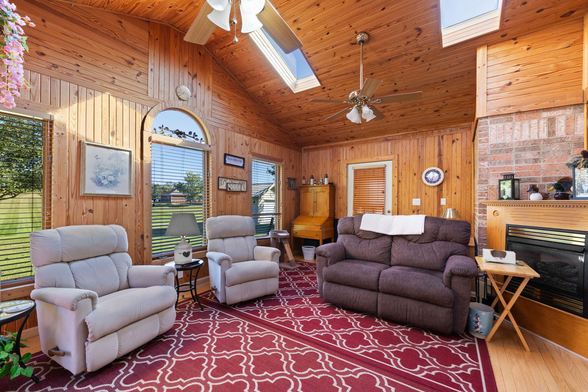 212 Shadow Hill Drive Property Photo 42