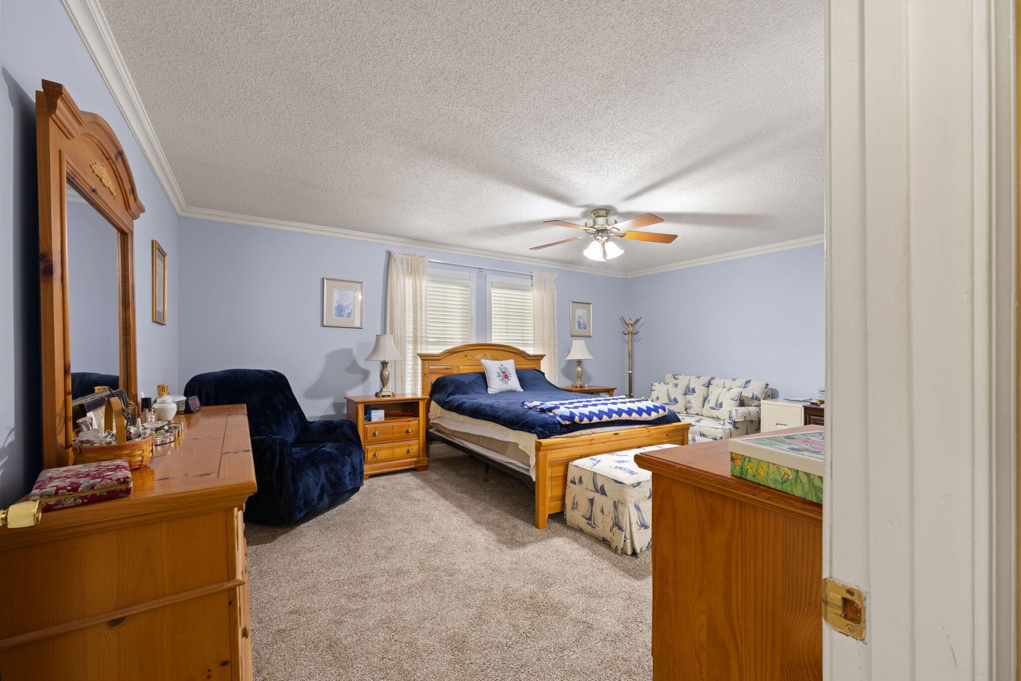 212 Shadow Hill Drive Property Photo 44