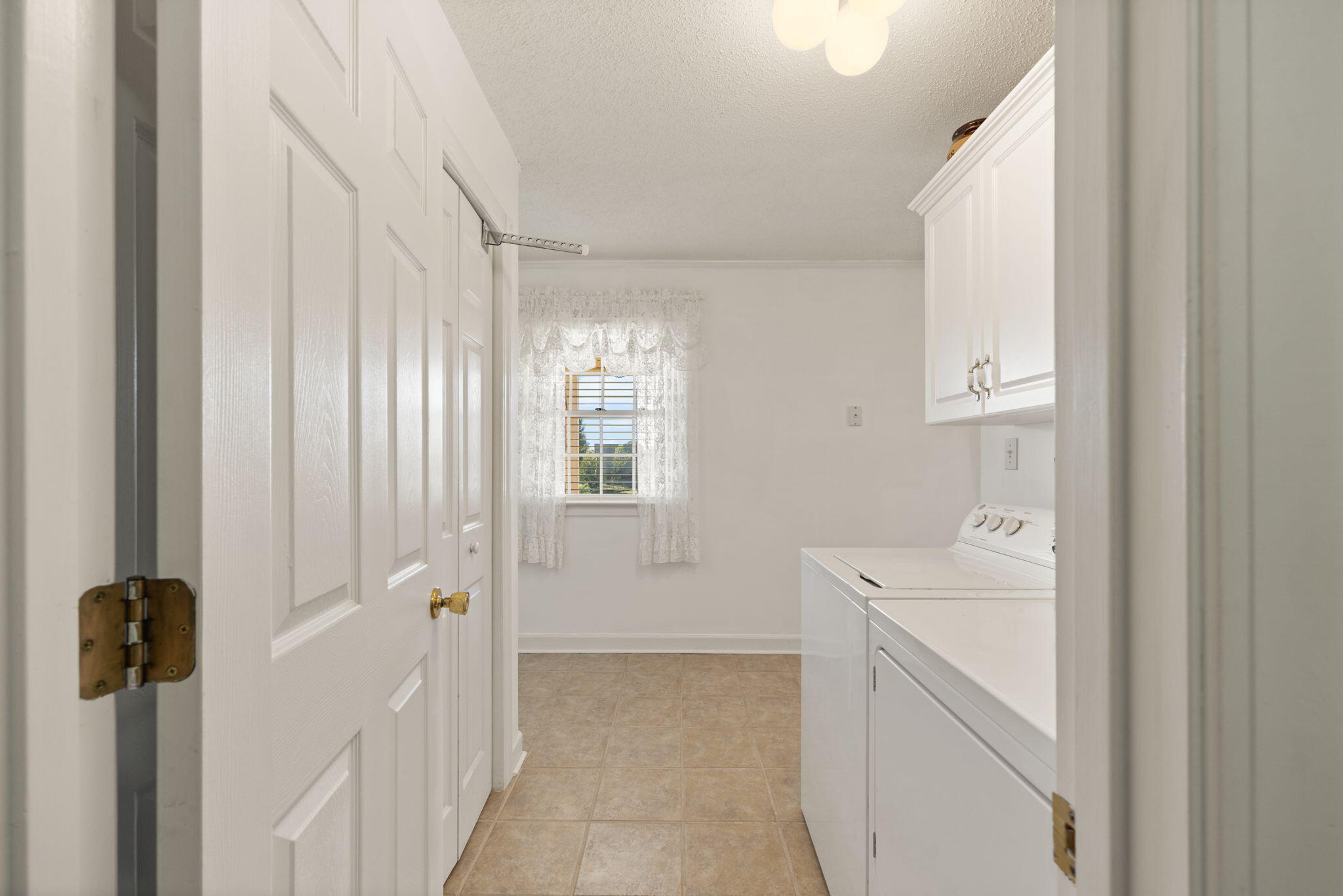 212 Shadow Hill Drive Property Photo 70