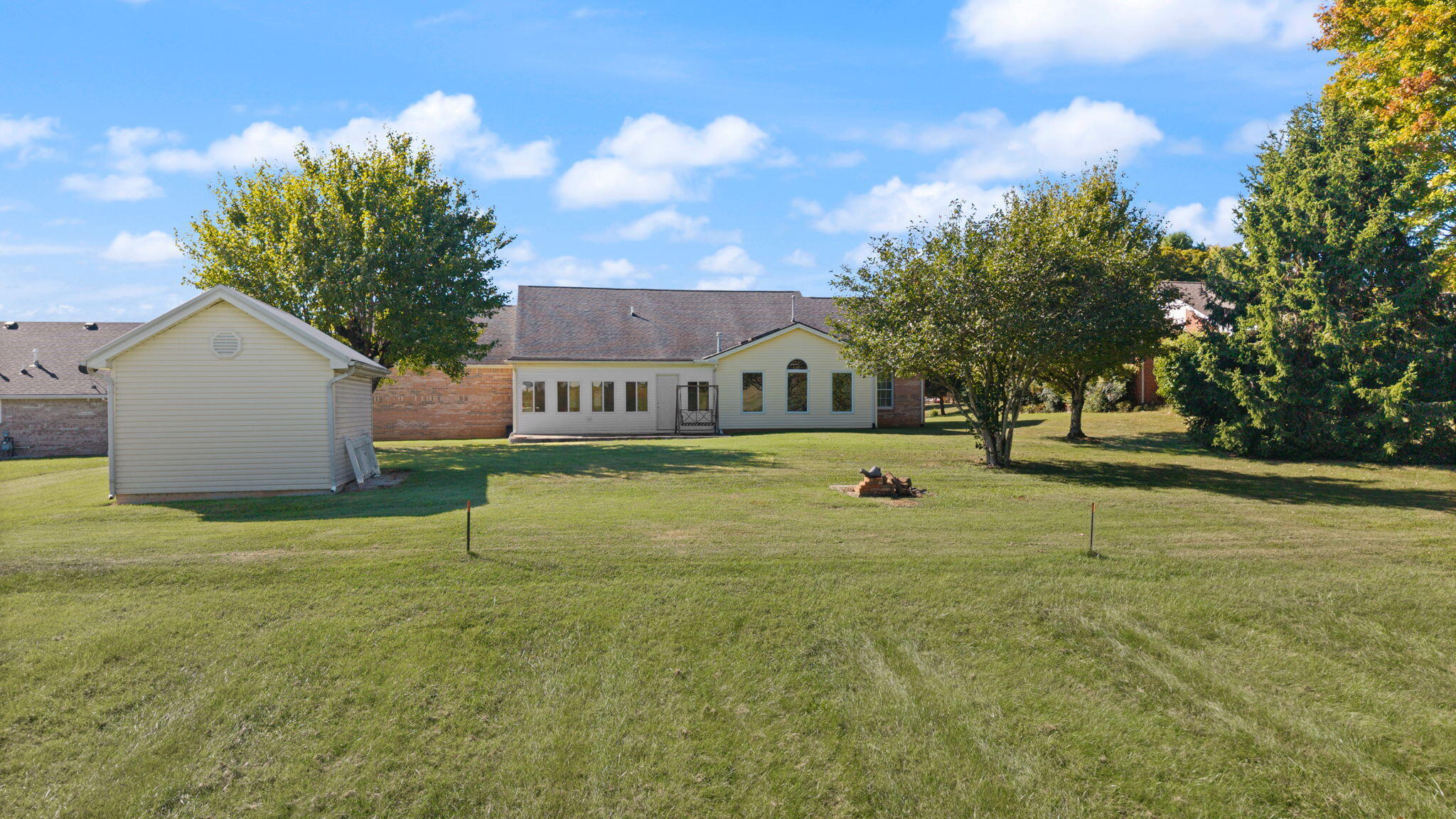 212 Shadow Hill Drive Property Photo 93