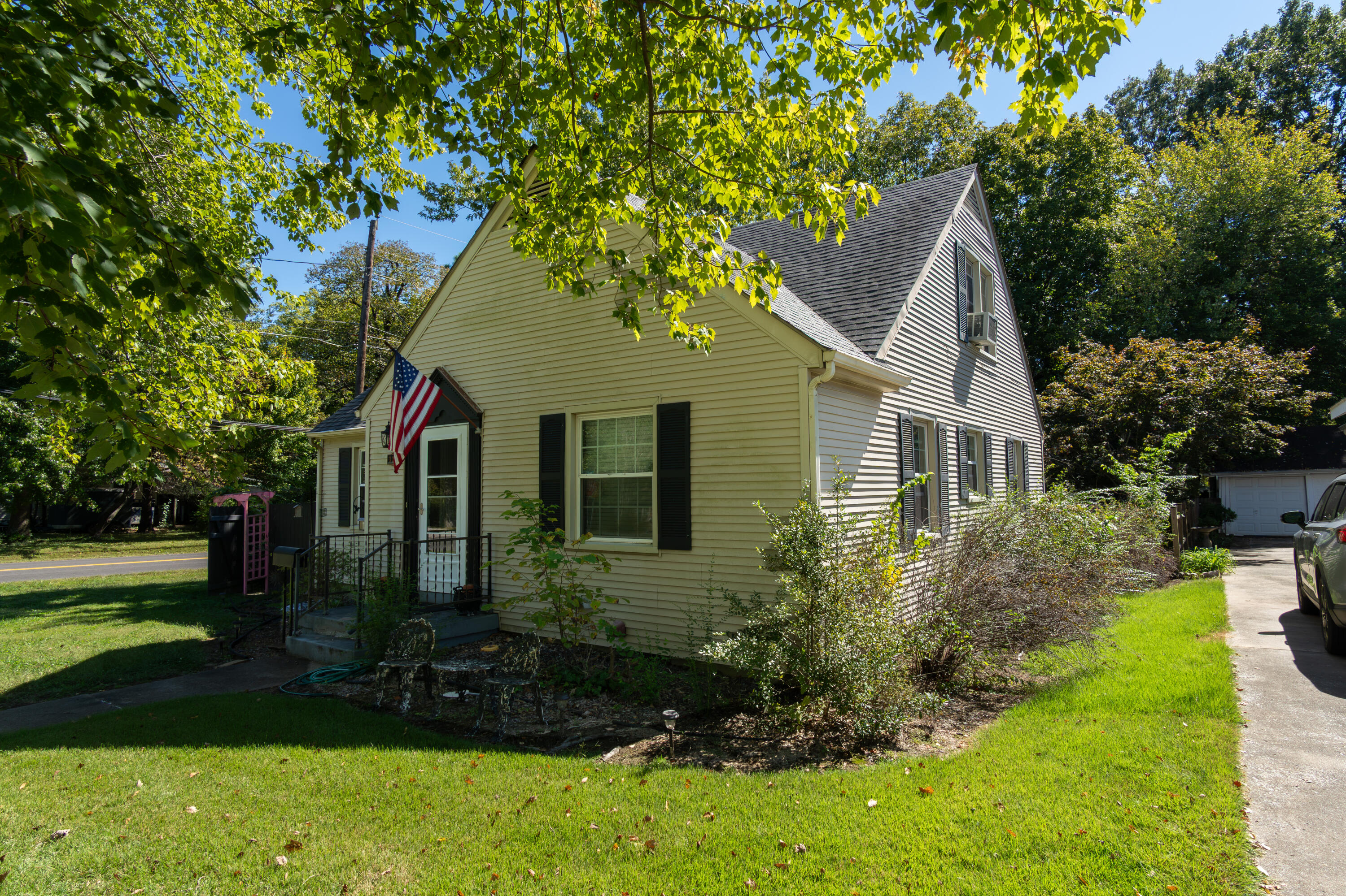 3200 Monroe Street Property Photo 5