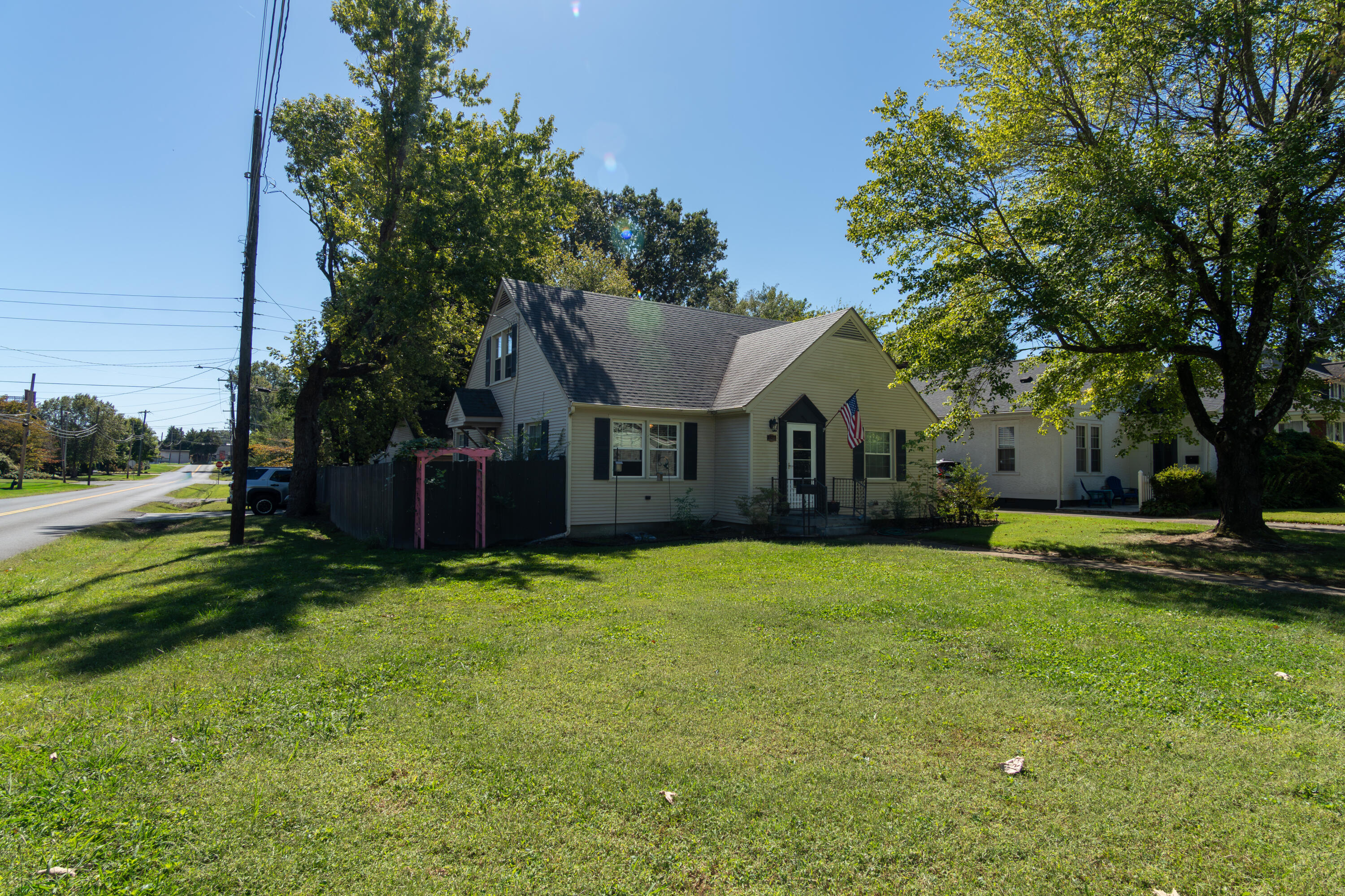 3200 Monroe Street Property Photo 13