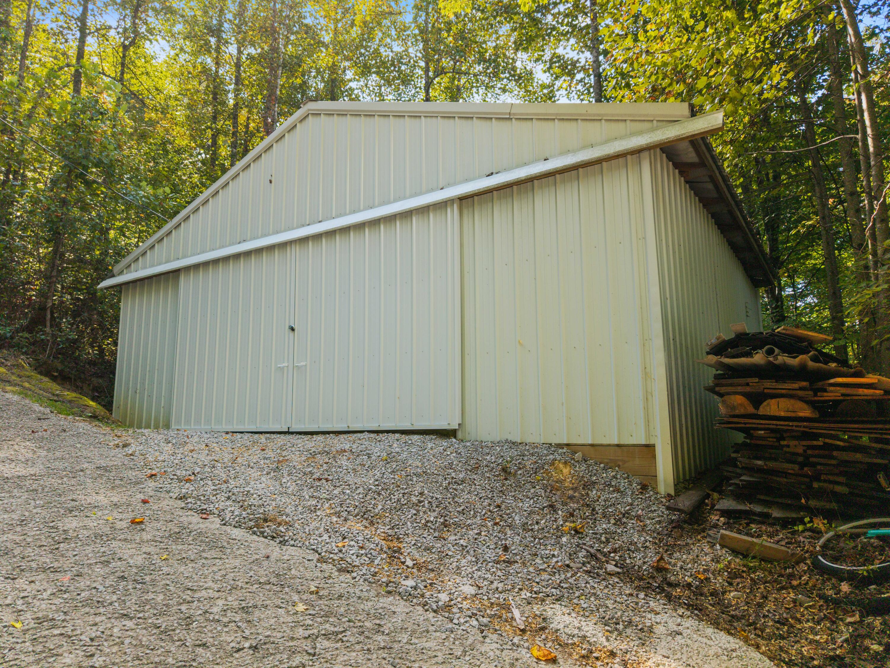 854 Wildrose Road Property Photo 44