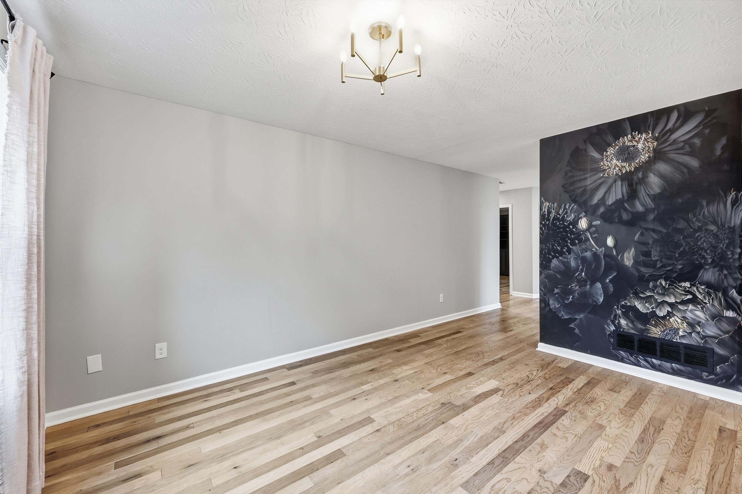 433 Whitfield Drive Property Photo 16
