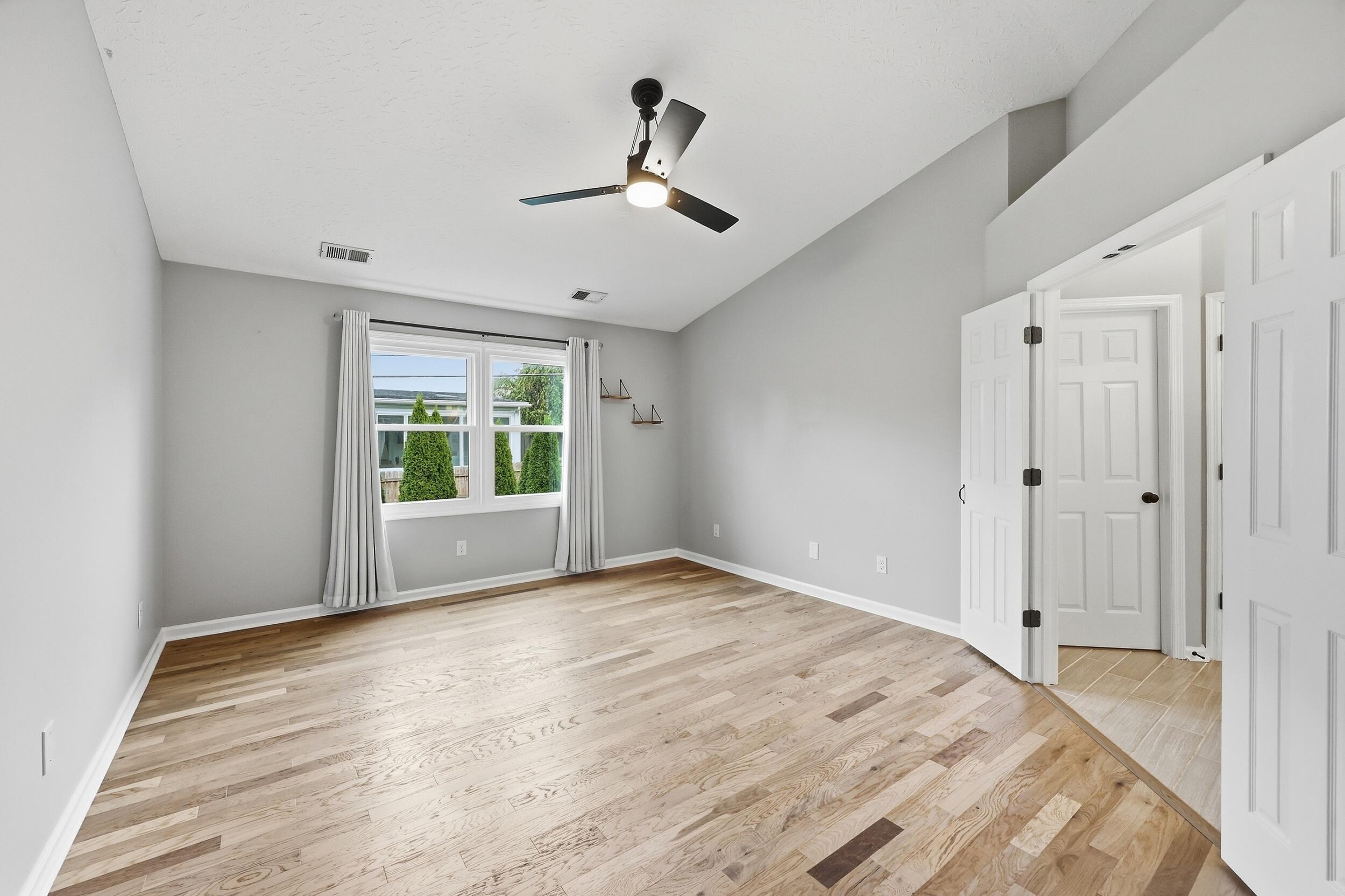 433 Whitfield Drive Property Photo 25