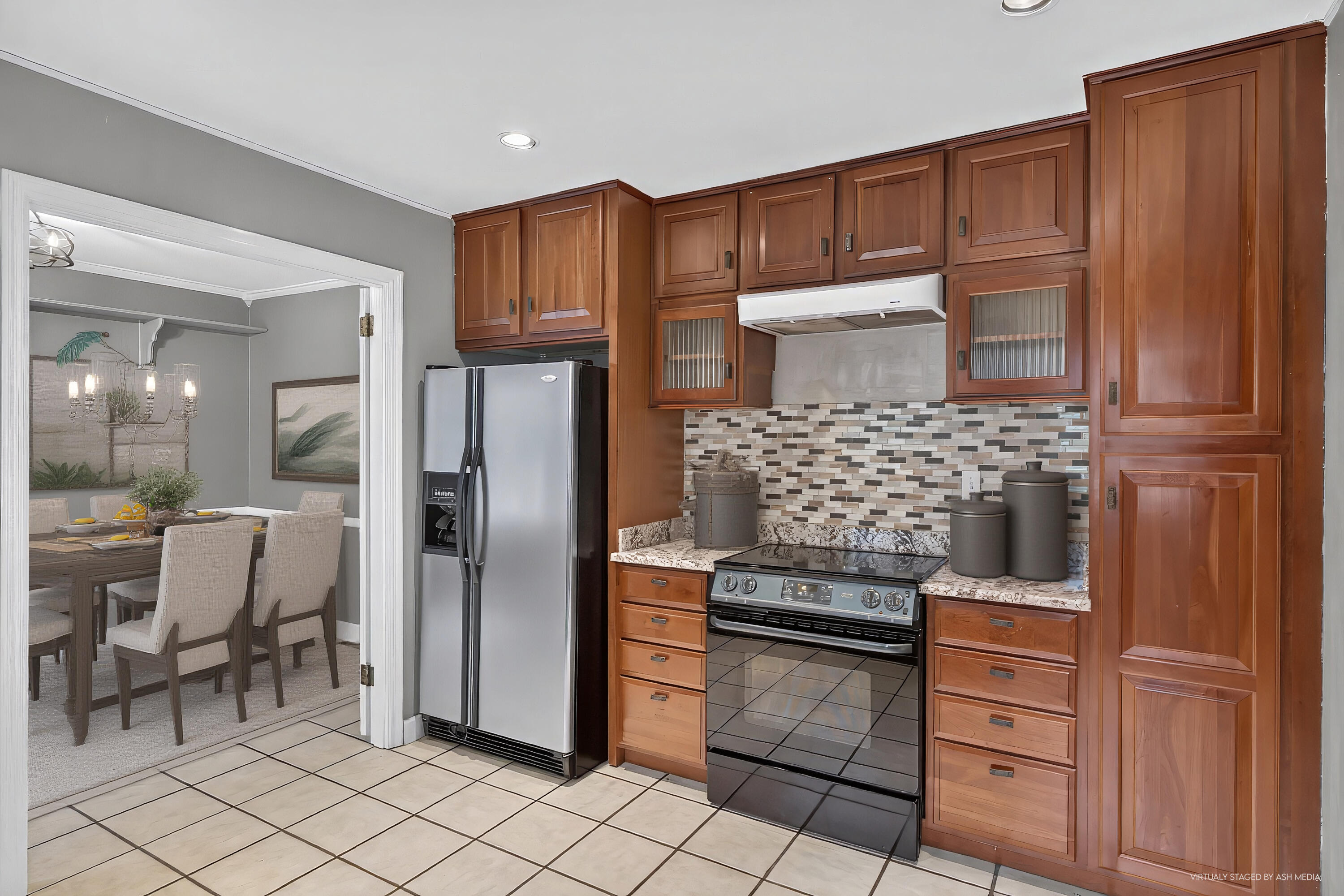 1009 Castleton Way Property Photo 23