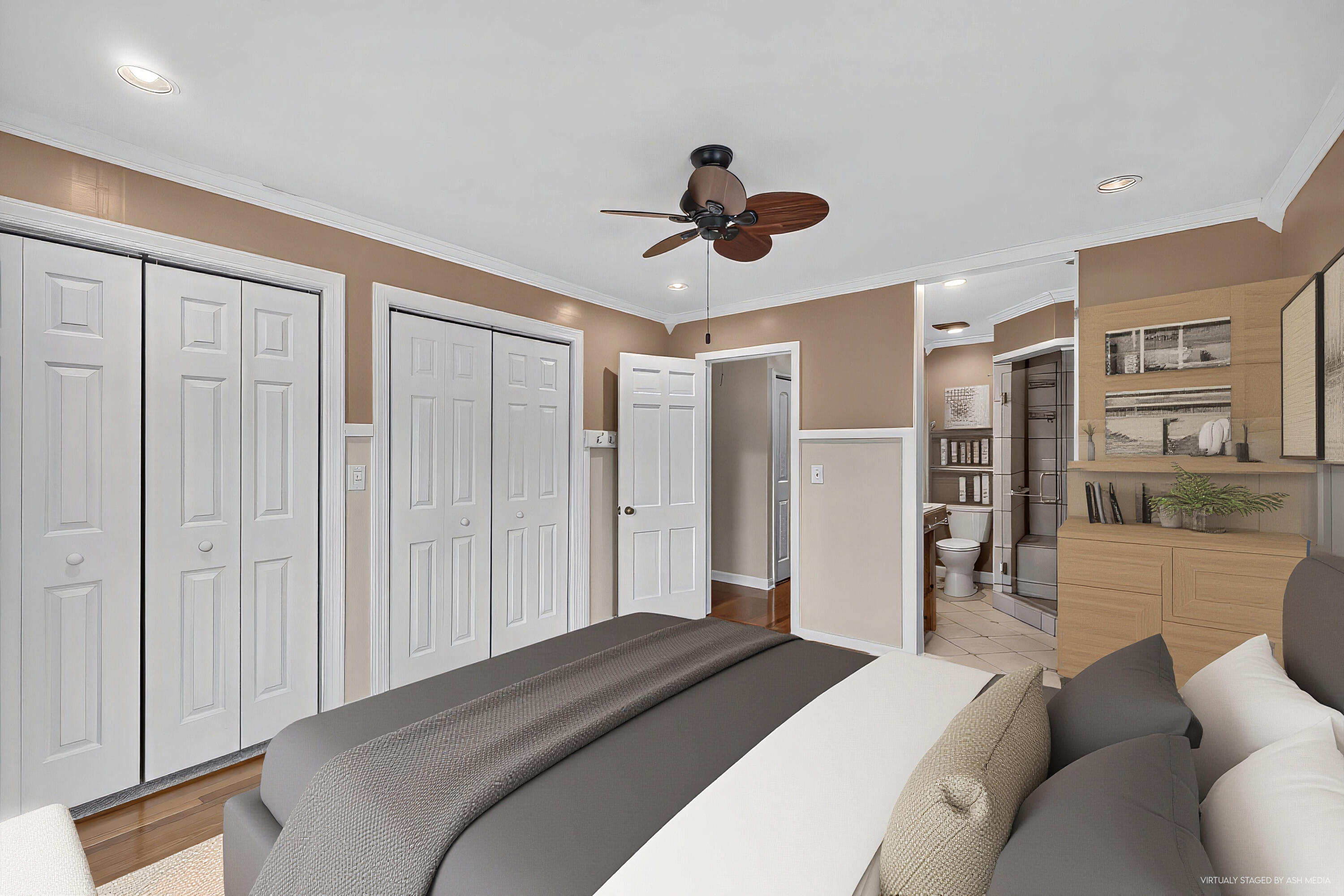 1009 Castleton Way Property Photo 38