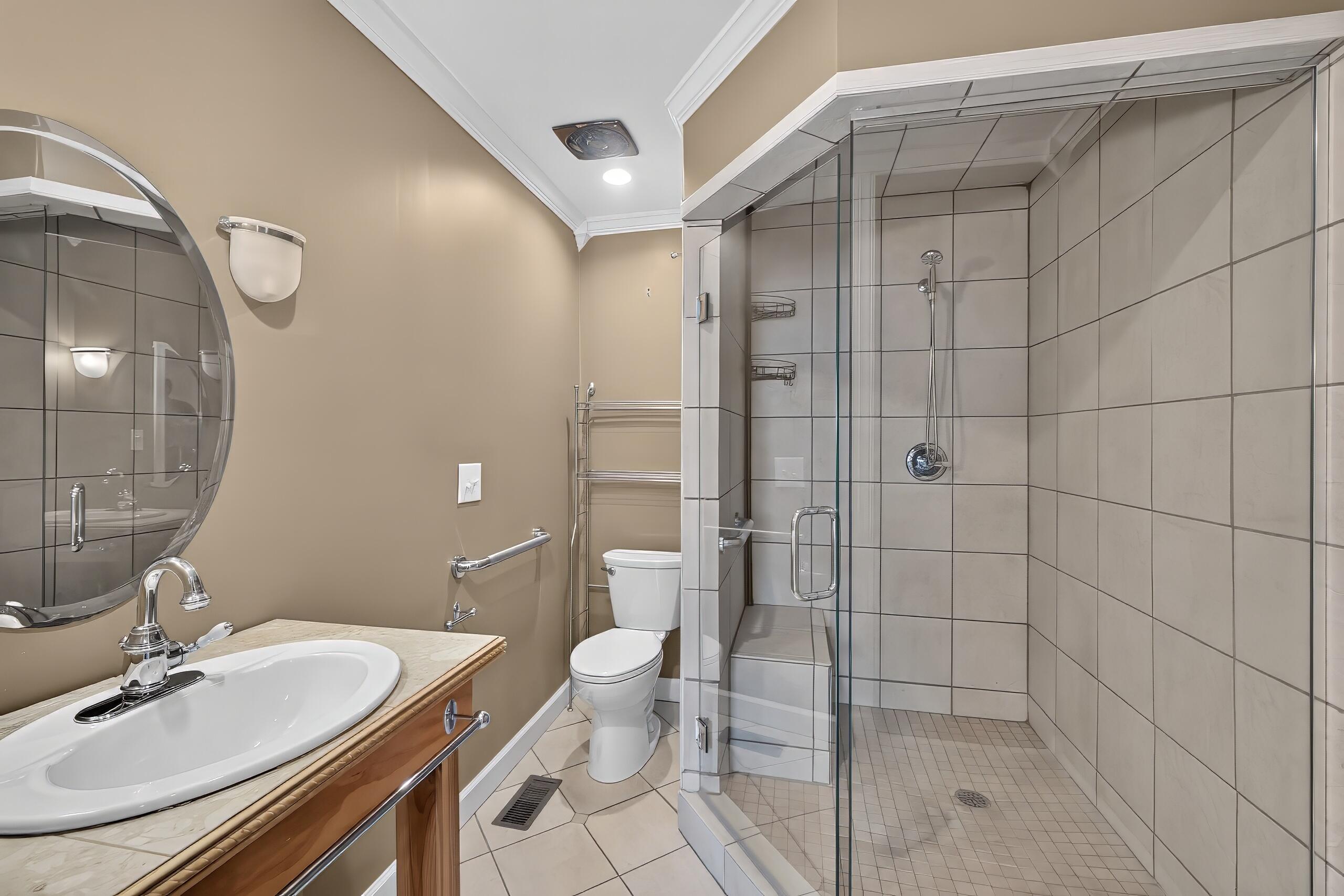 1009 Castleton Way Property Photo 39