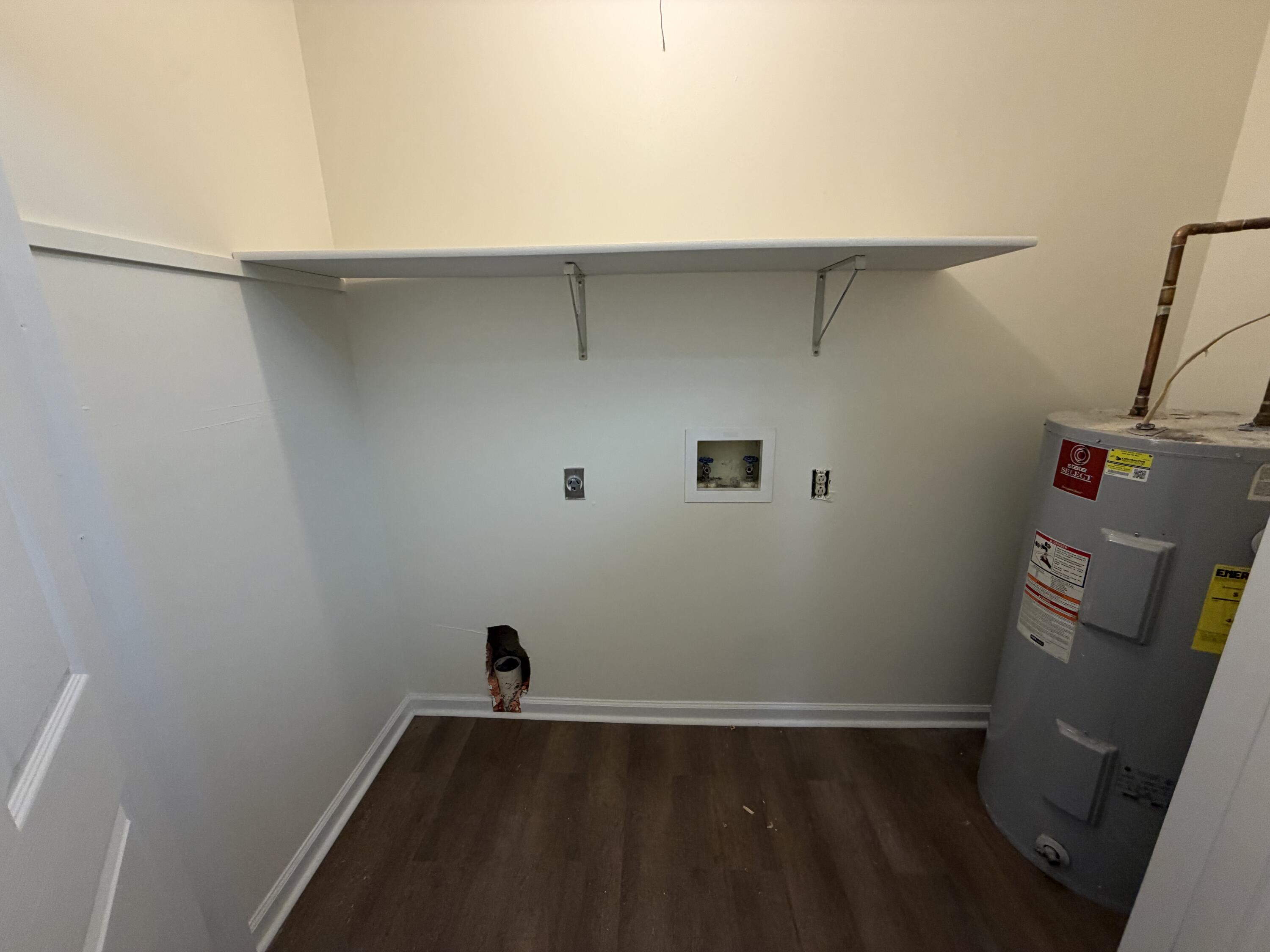 1584 Springfield Drive Property Photo 15