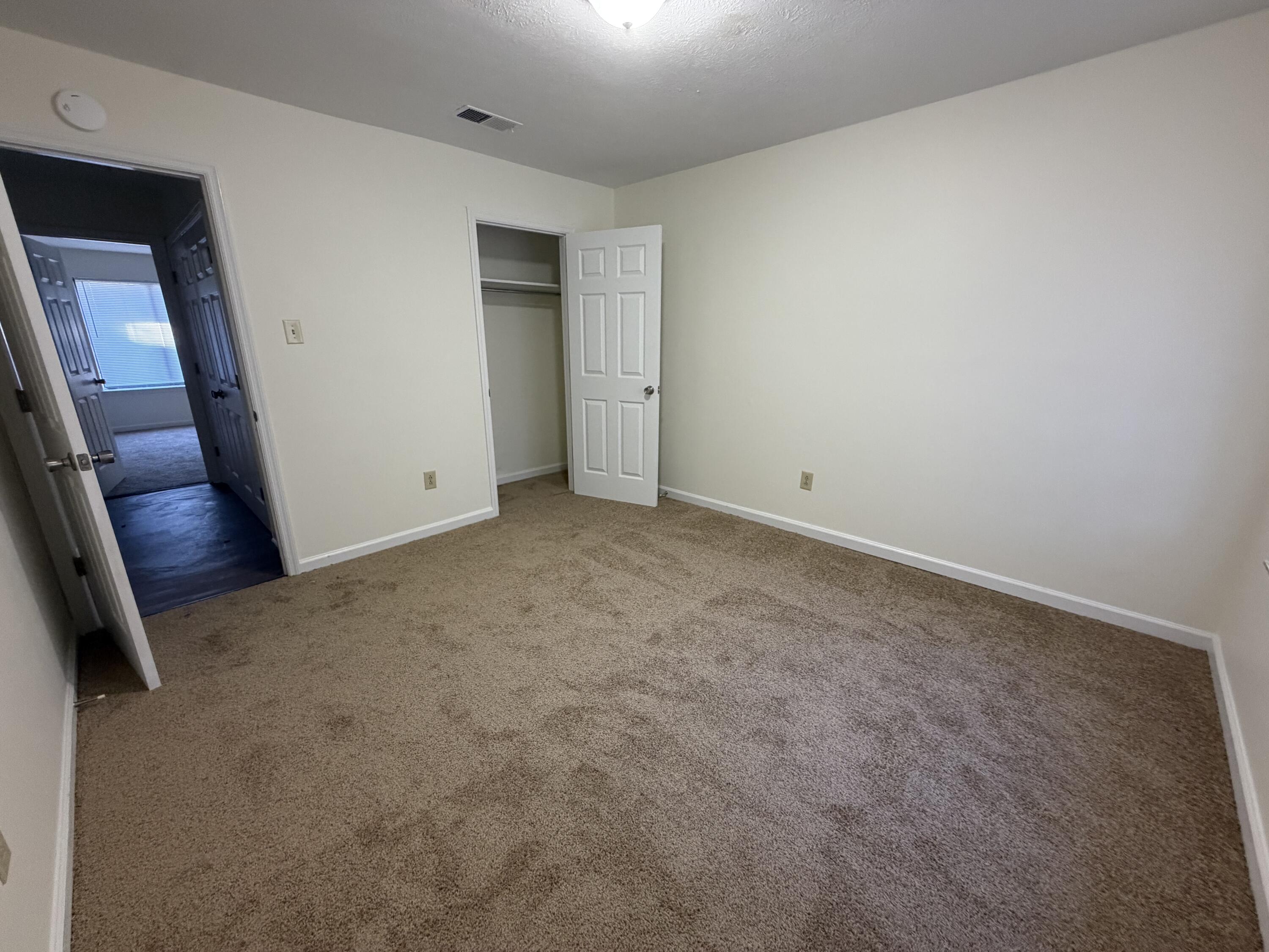 1584 Springfield Drive Property Photo 16