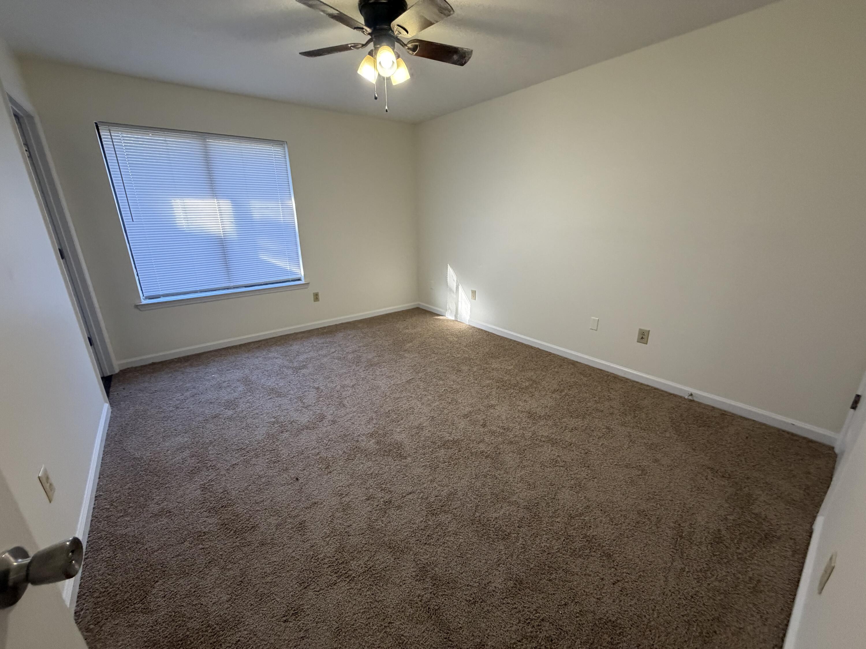 1584 Springfield Drive Property Photo 19