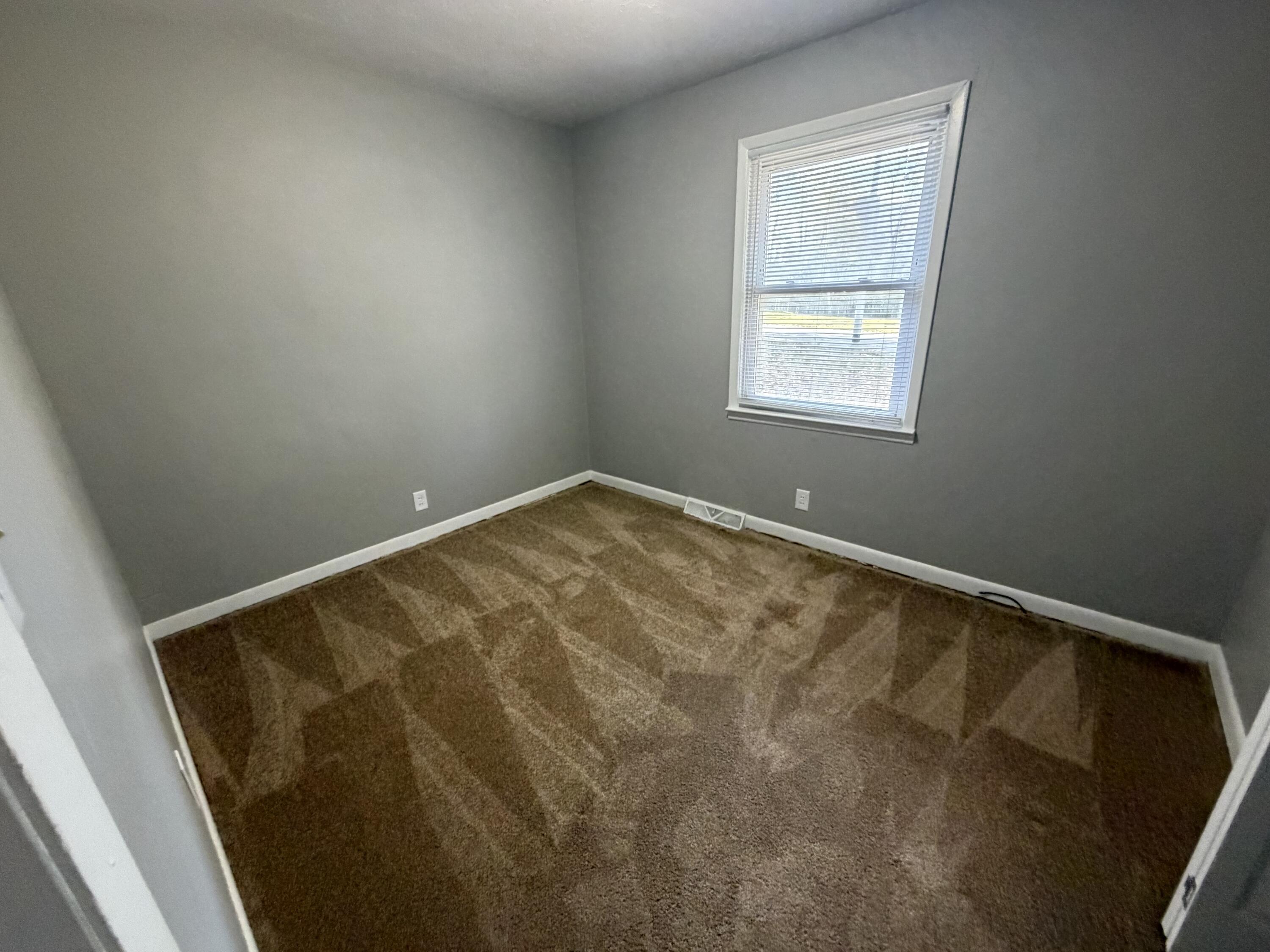 3832 Walhampton Drive Property Photo 6