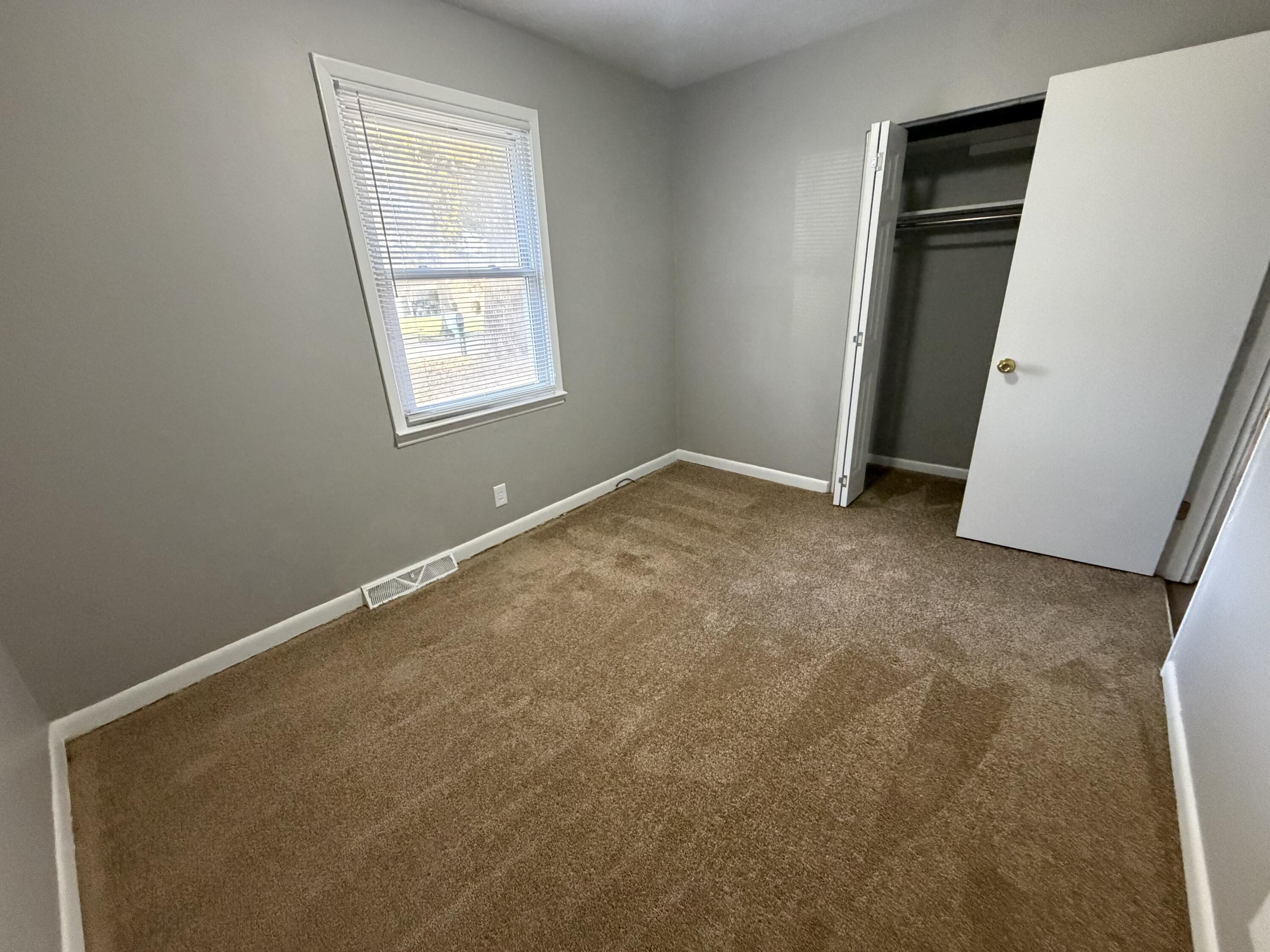 3832 Walhampton Drive Property Photo 7
