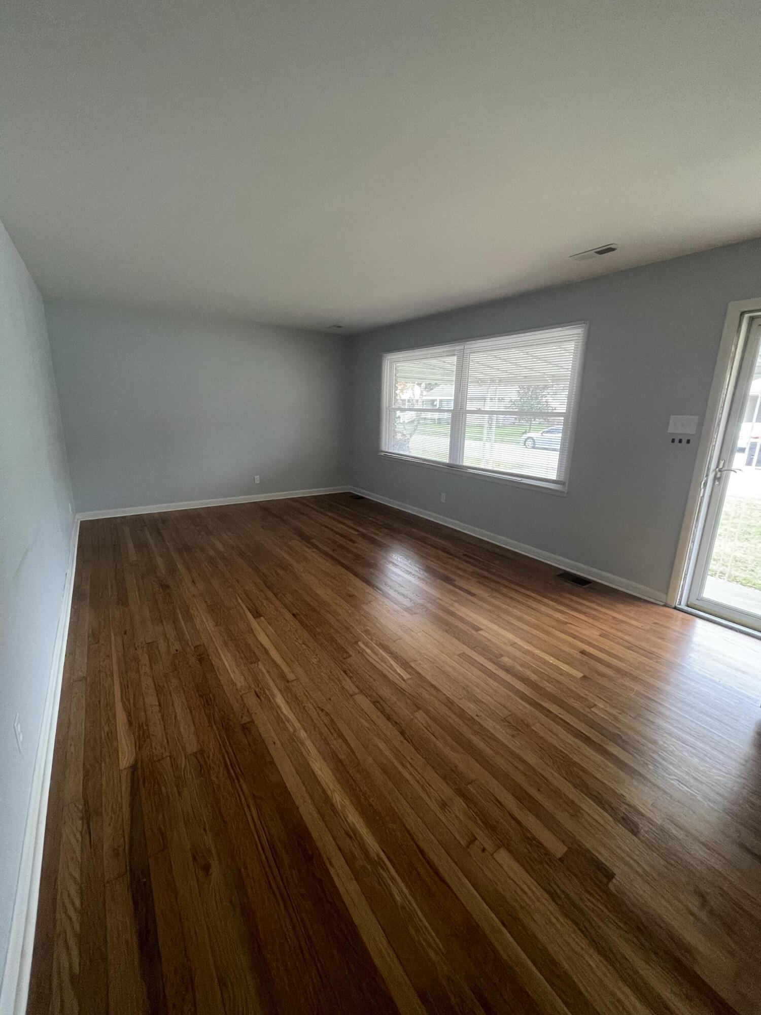1888 Rio Vista Drive Property Photo 3