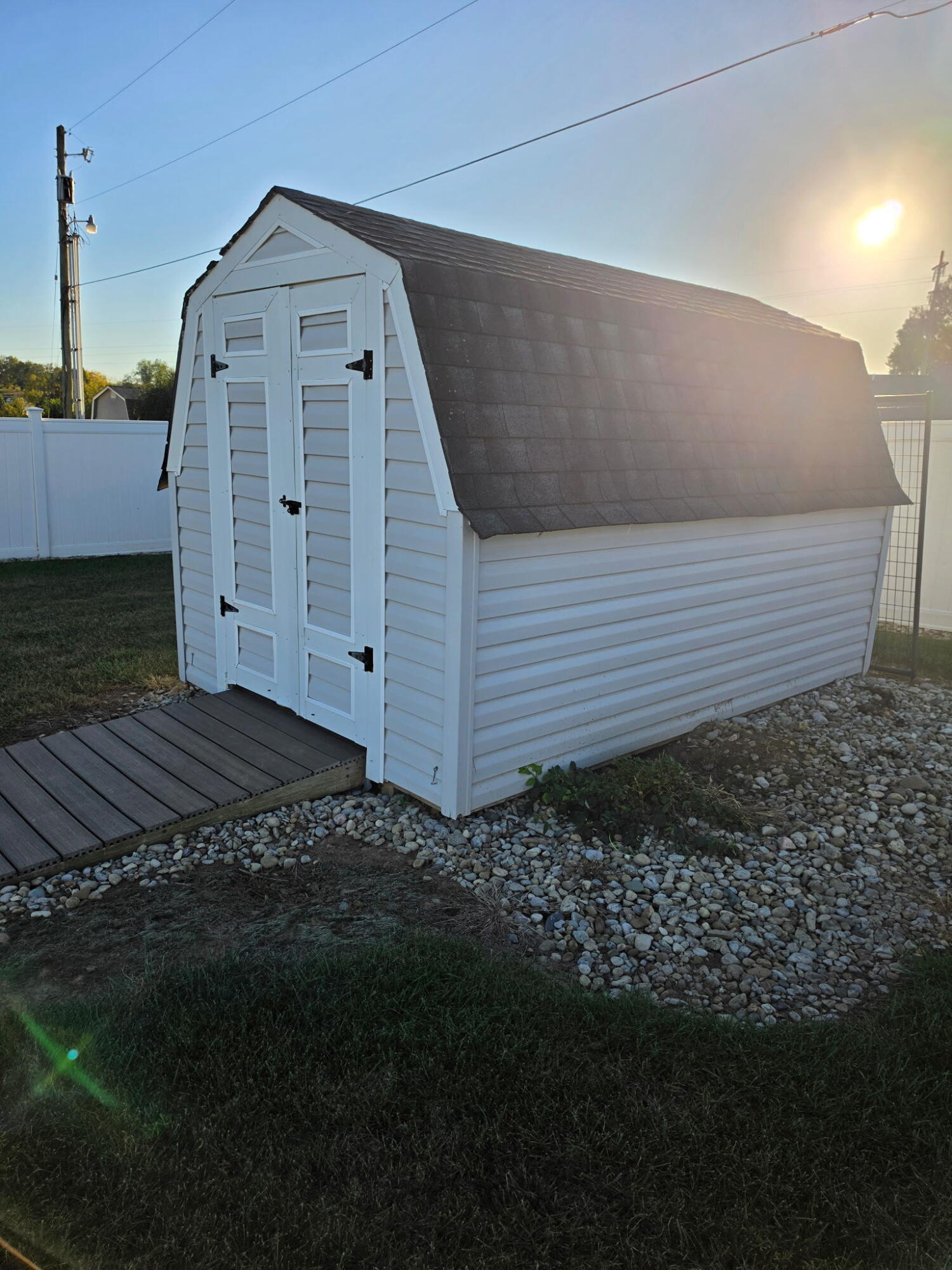 205 Helena Drive Property Photo 17